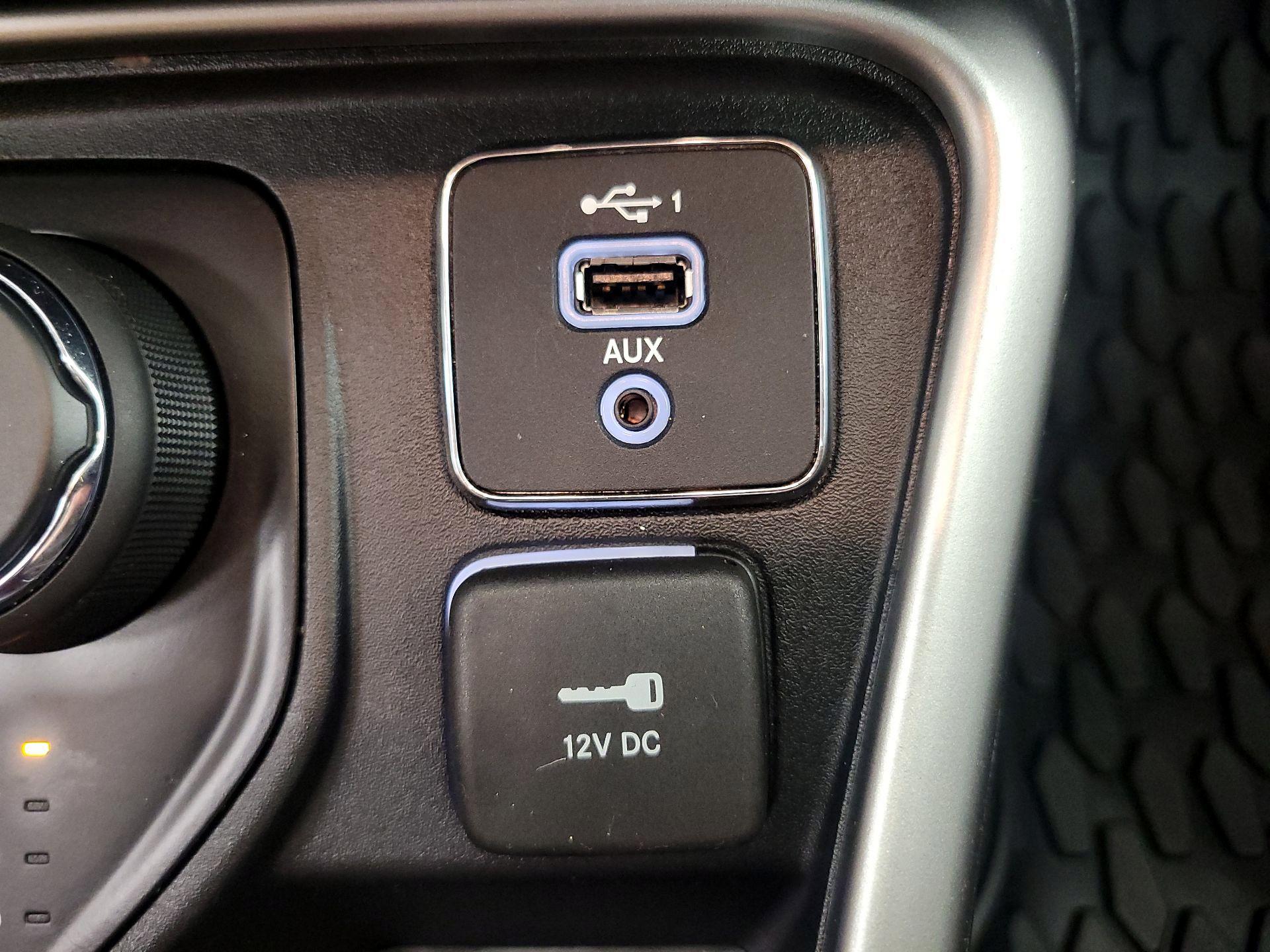 Thumbnail: 2021 Jeep Compass - 18