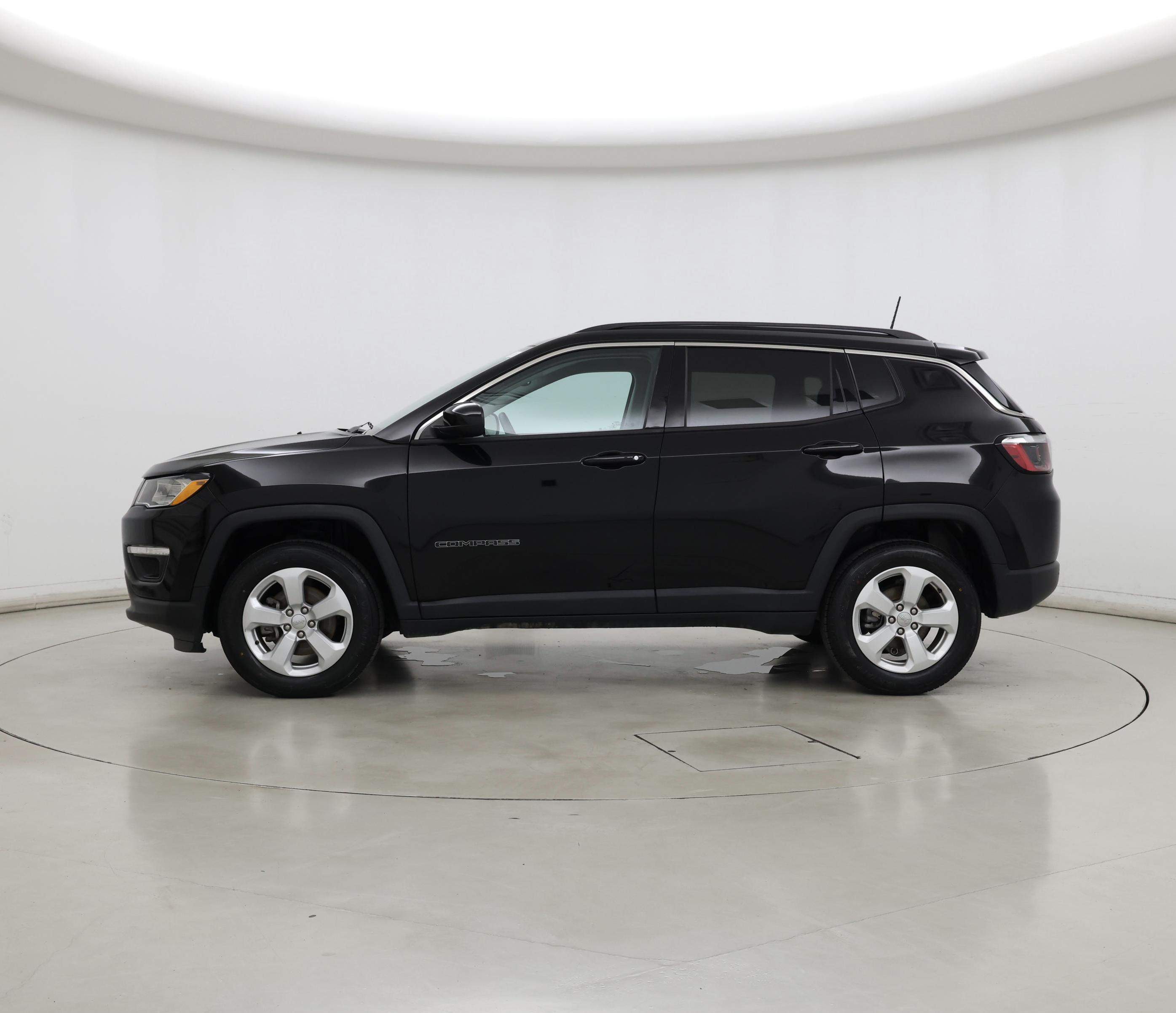 Thumbnail: 2021 Jeep Compass - 3