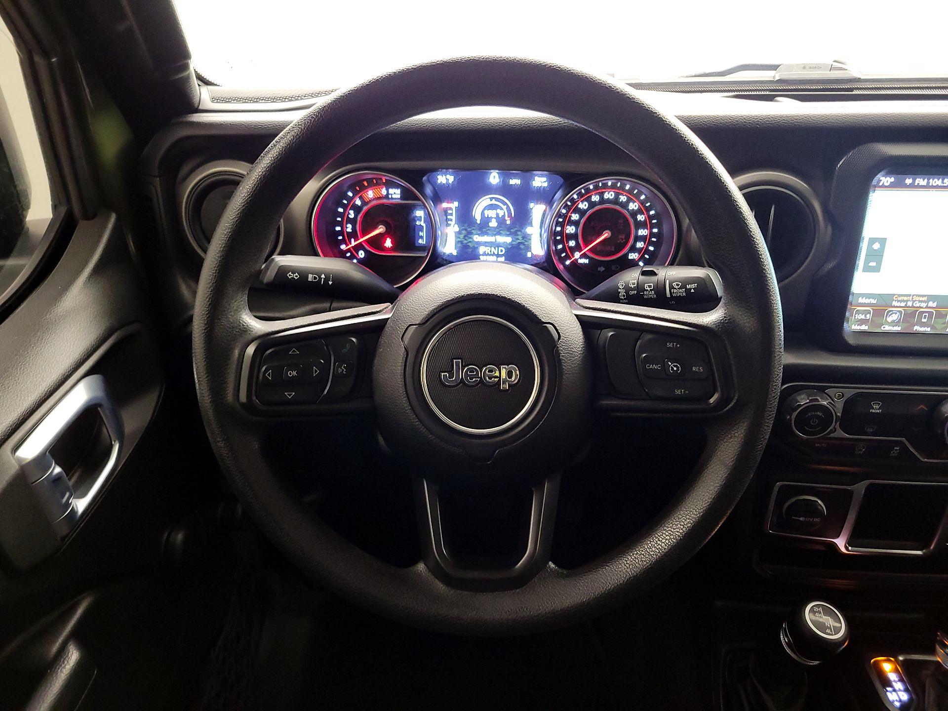 Thumbnail: 2021 Jeep Wrangler - 10