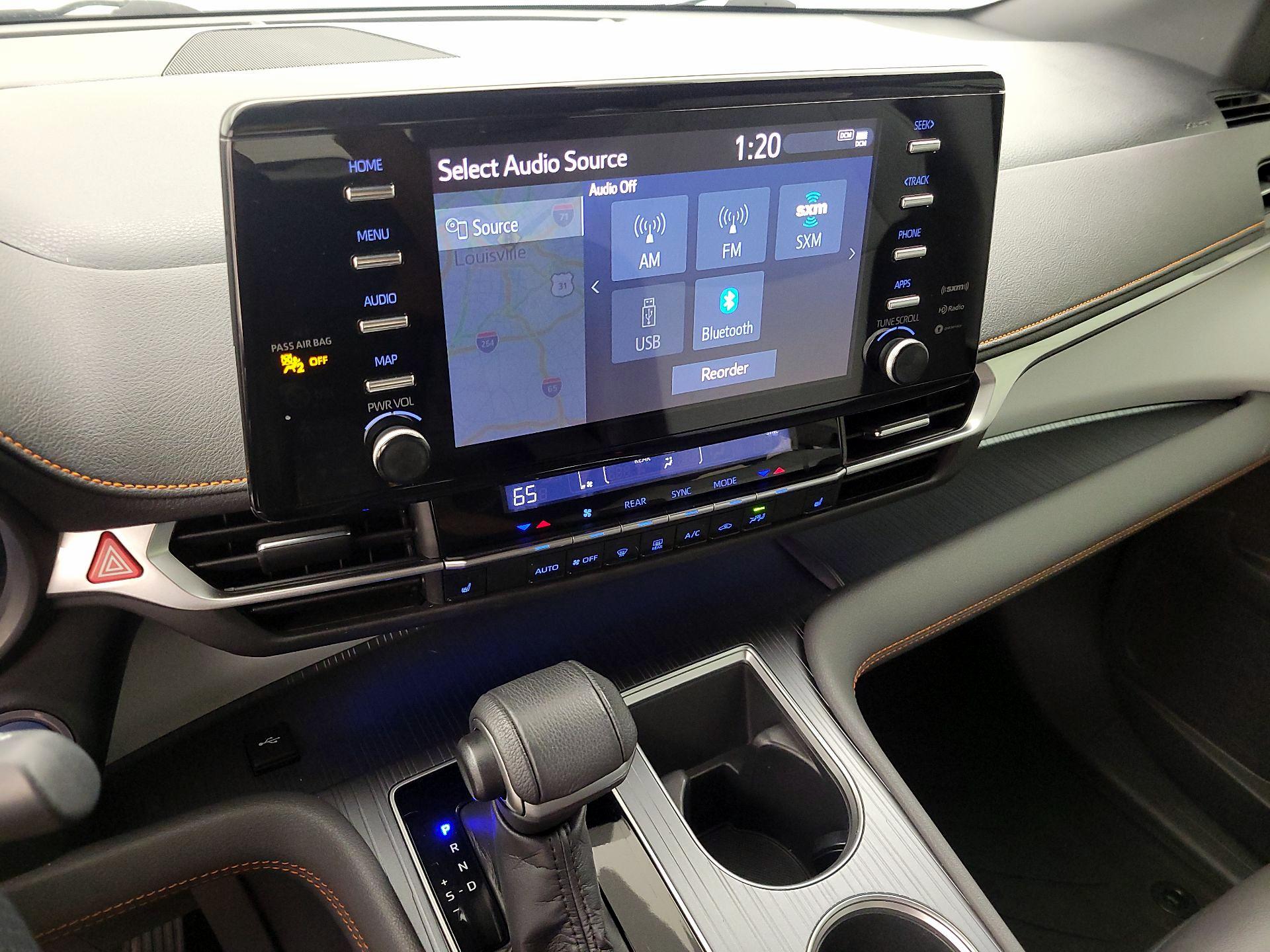 Thumbnail: 2021 Toyota Sienna - 13