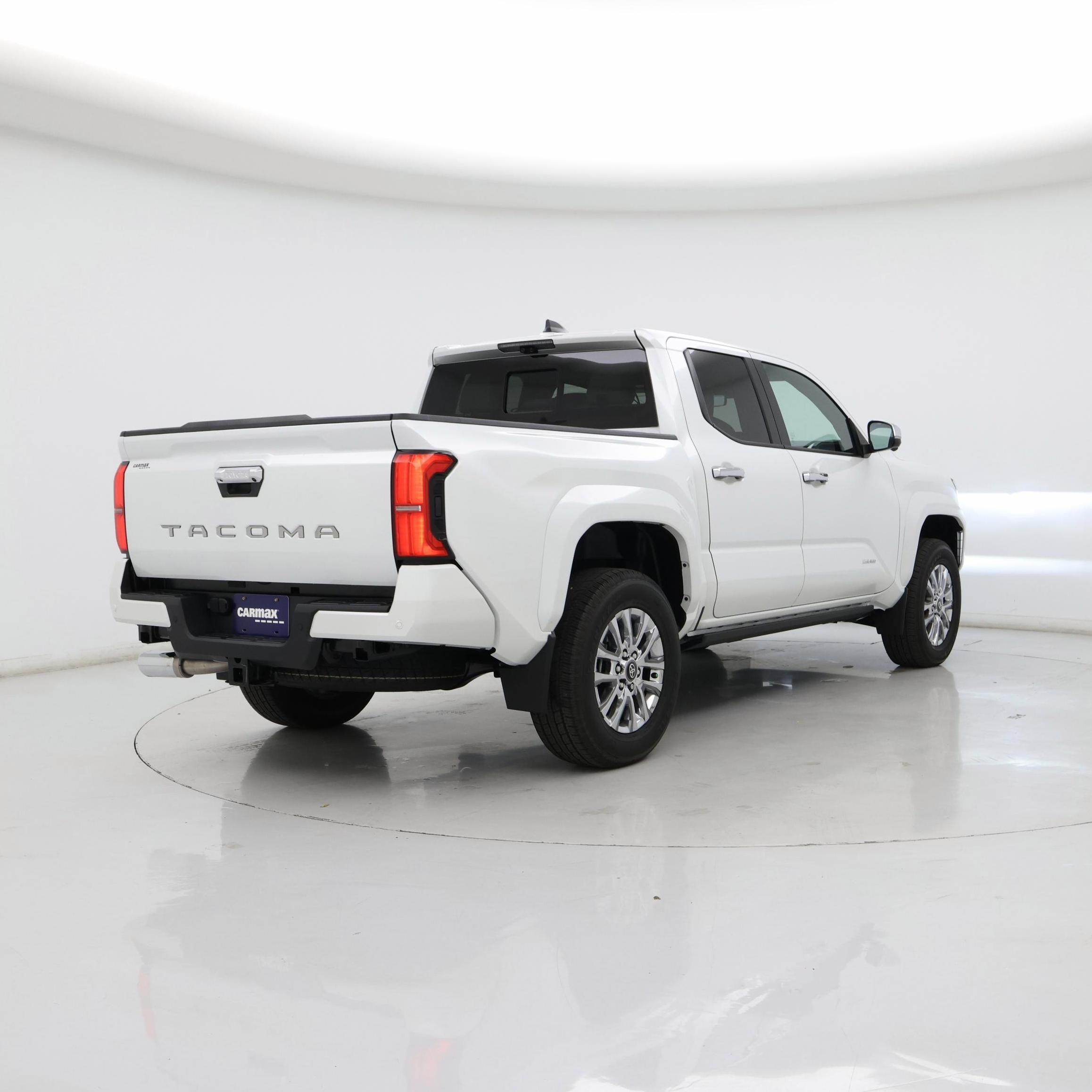 Thumbnail: 2024 Toyota Tacoma - 8