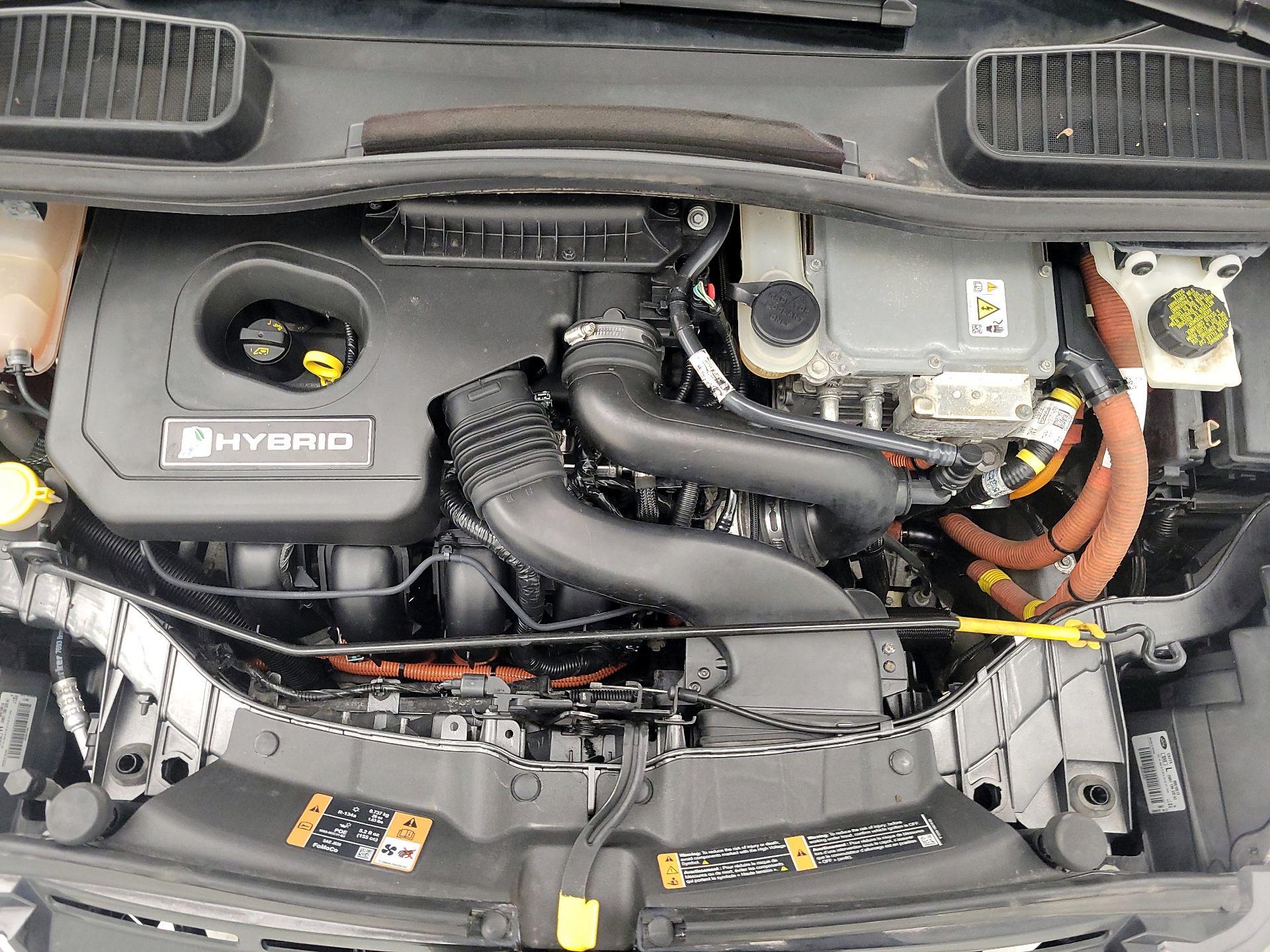 Thumbnail: 2015 Ford C-Max - 18