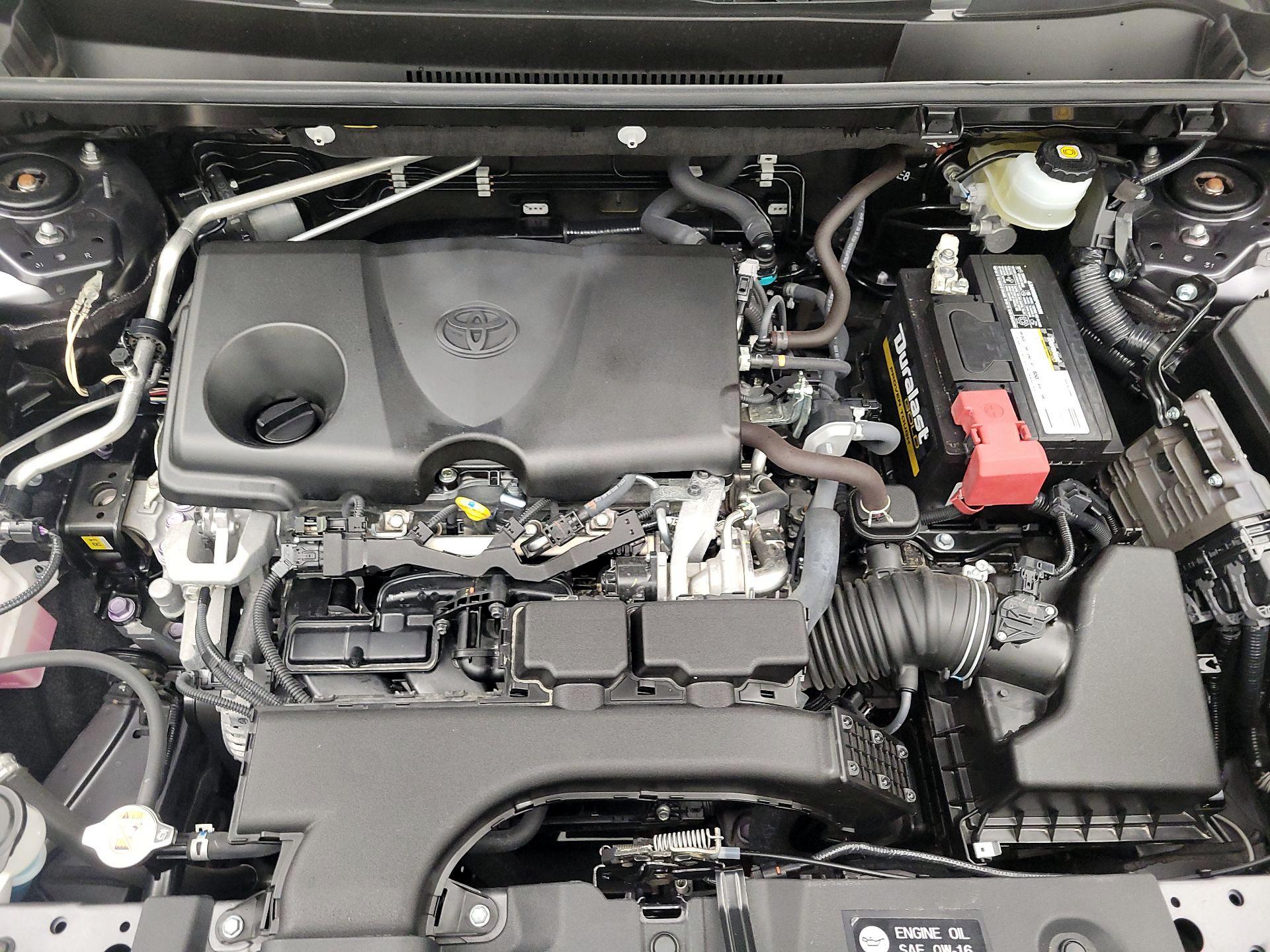 Thumbnail: 2019 Toyota RAV4 - 18