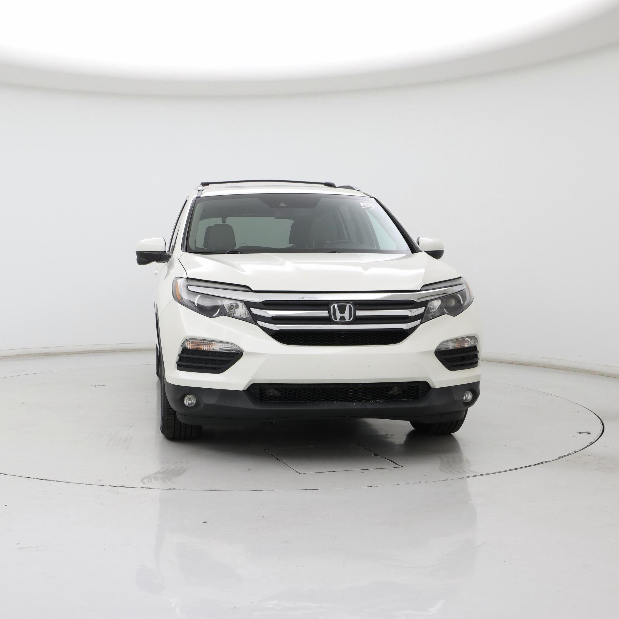 Thumbnail: 2017 Honda Pilot - 5
