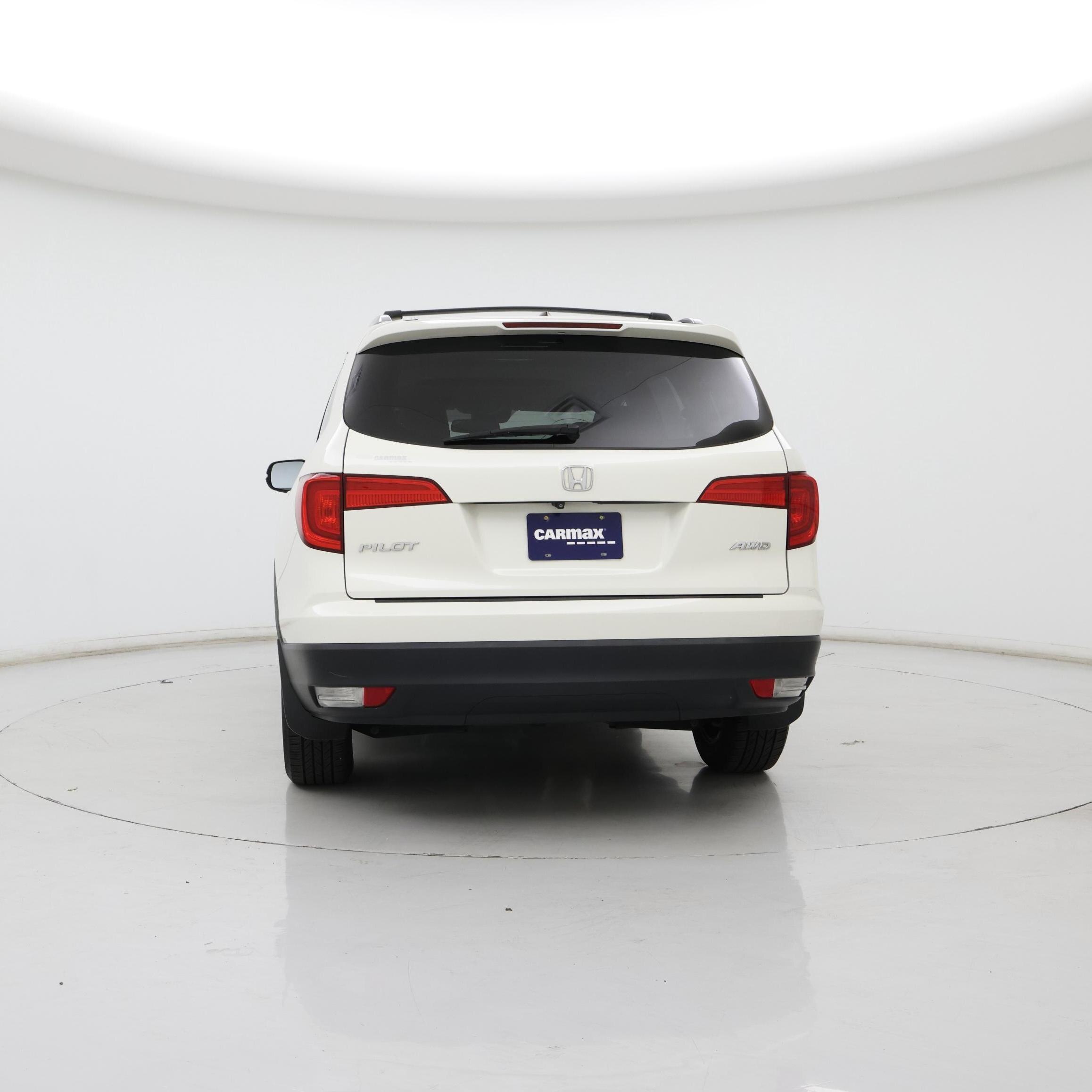Thumbnail: 2017 Honda Pilot - 6