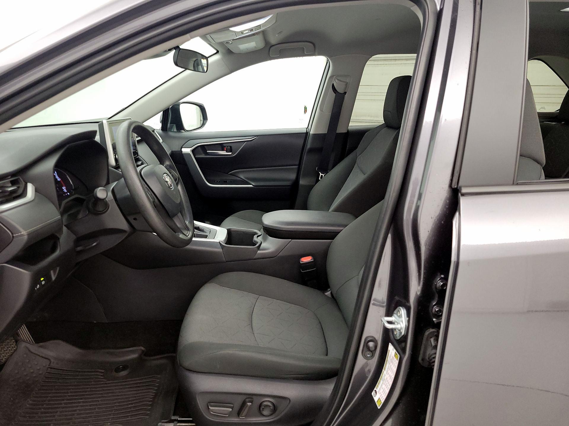 Thumbnail: 2024 Toyota RAV4 - 11