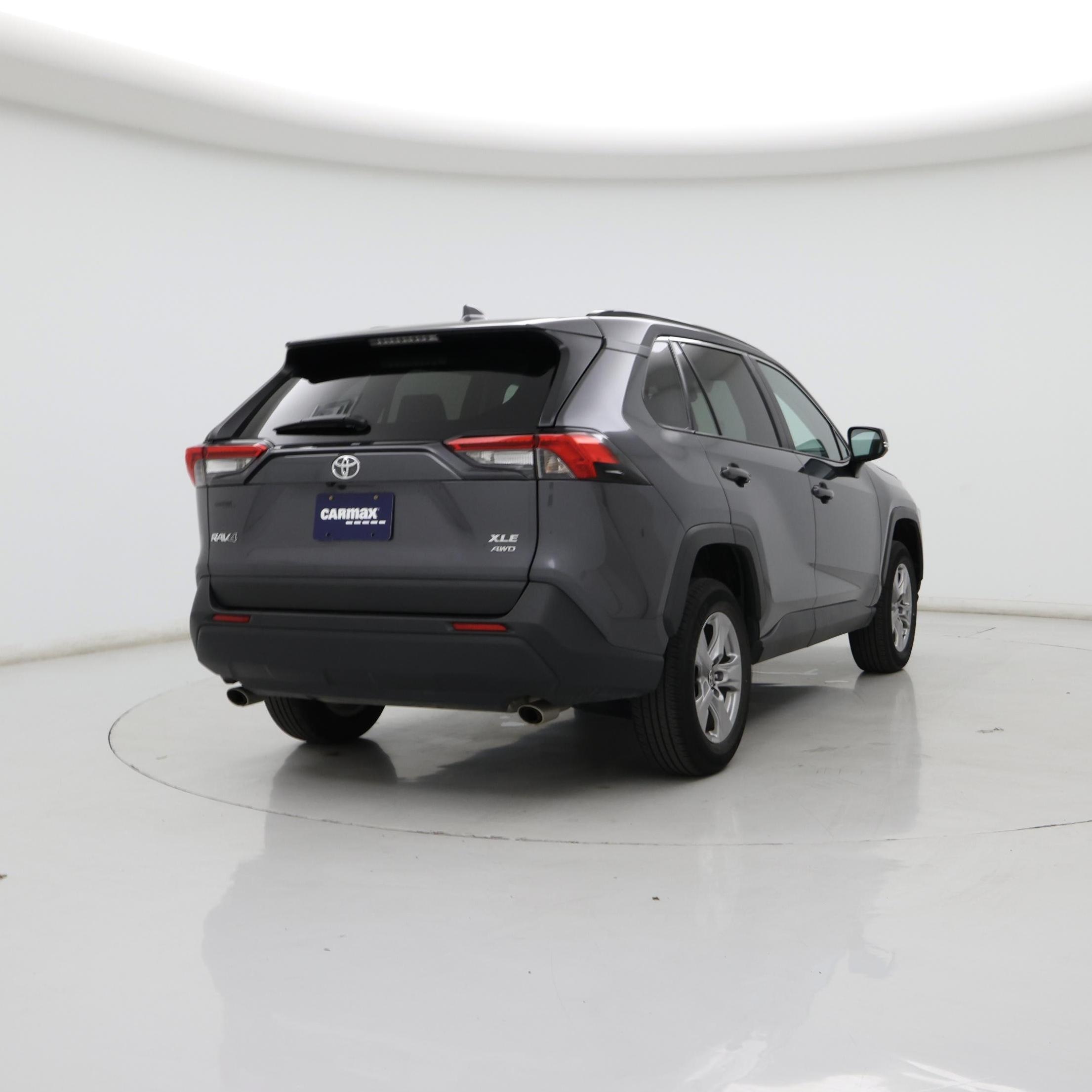 Thumbnail: 2024 Toyota RAV4 - 8