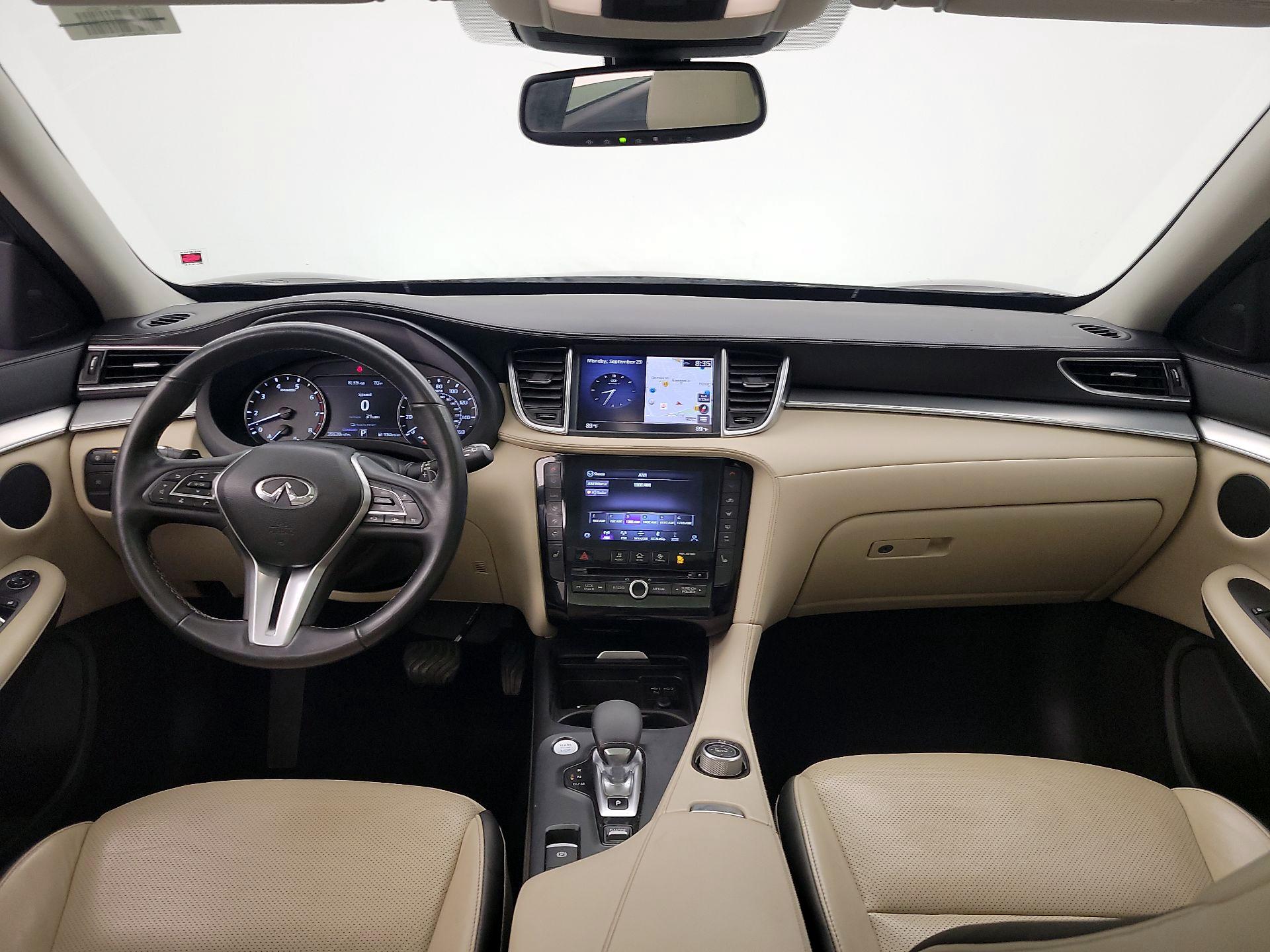 Thumbnail: 2020 INFINITI QX50 - 9