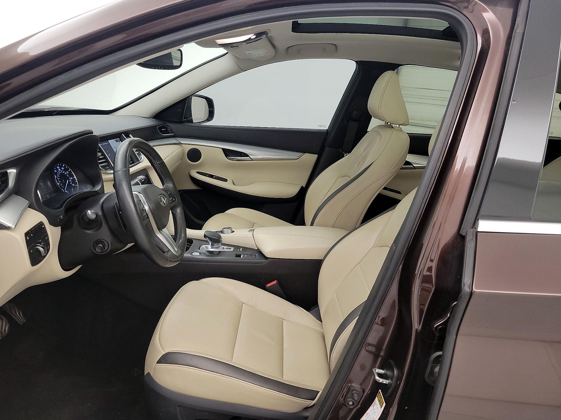 Thumbnail: 2020 INFINITI QX50 - 11