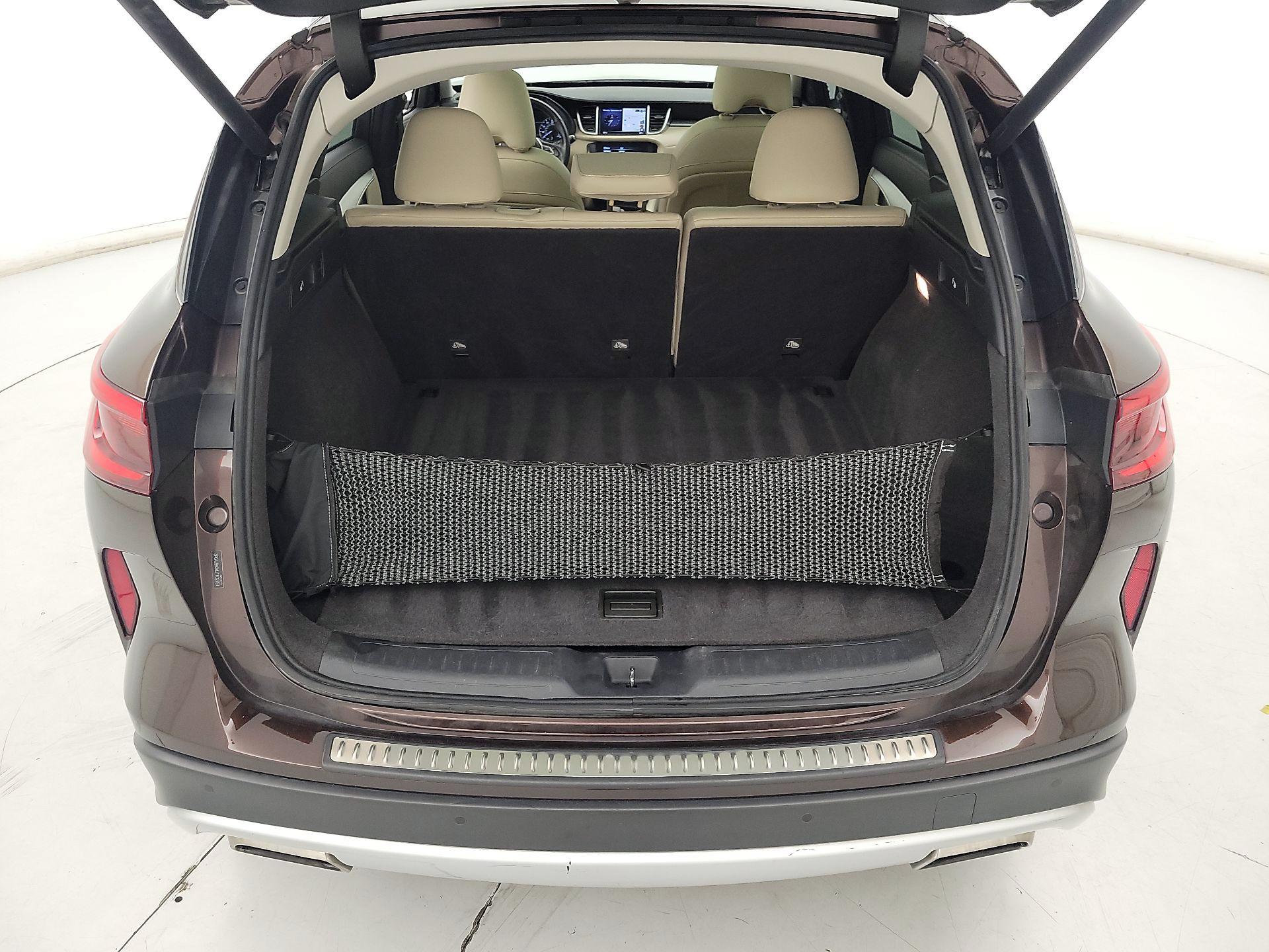 Thumbnail: 2020 INFINITI QX50 - 17