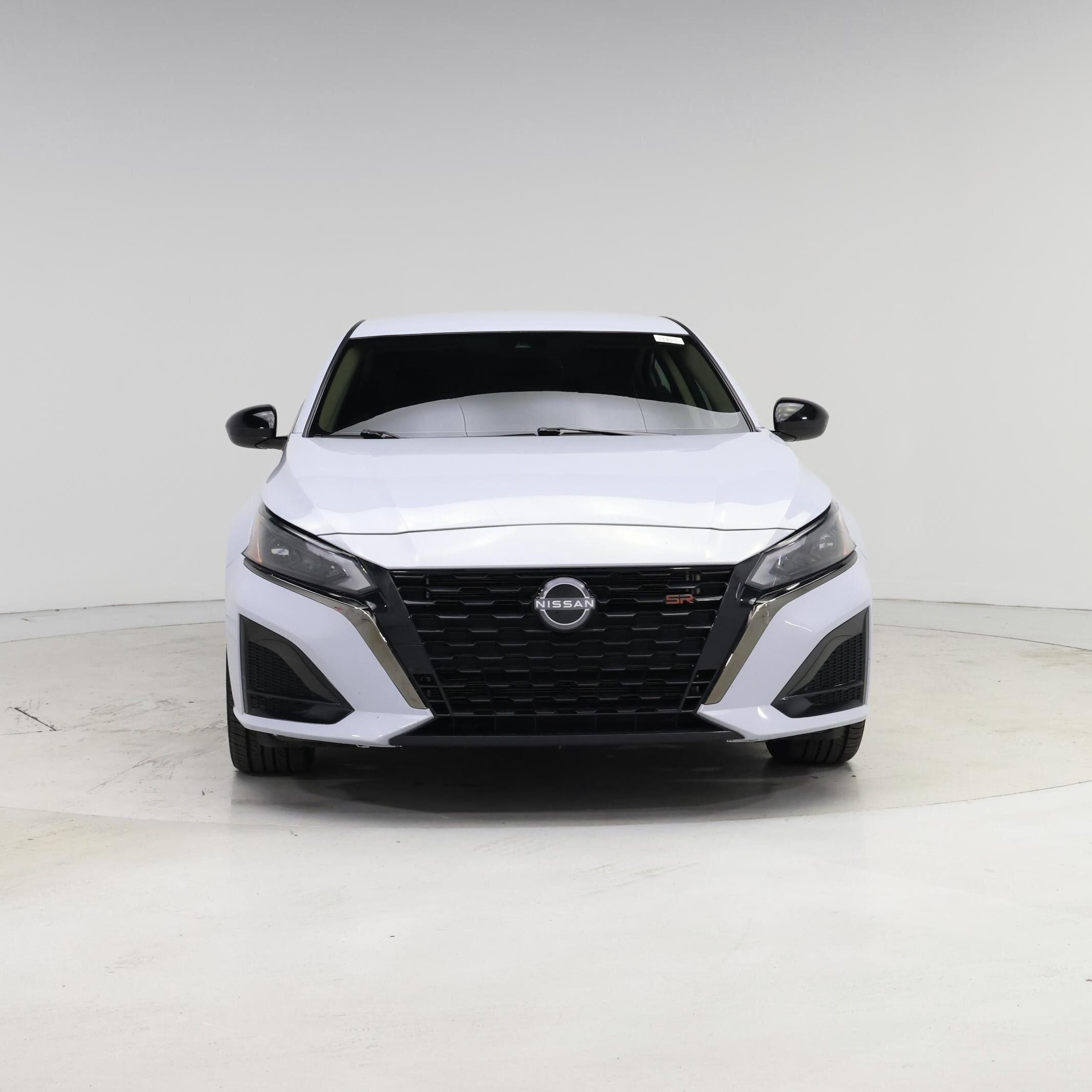 Thumbnail: 2023 Nissan Altima - 4