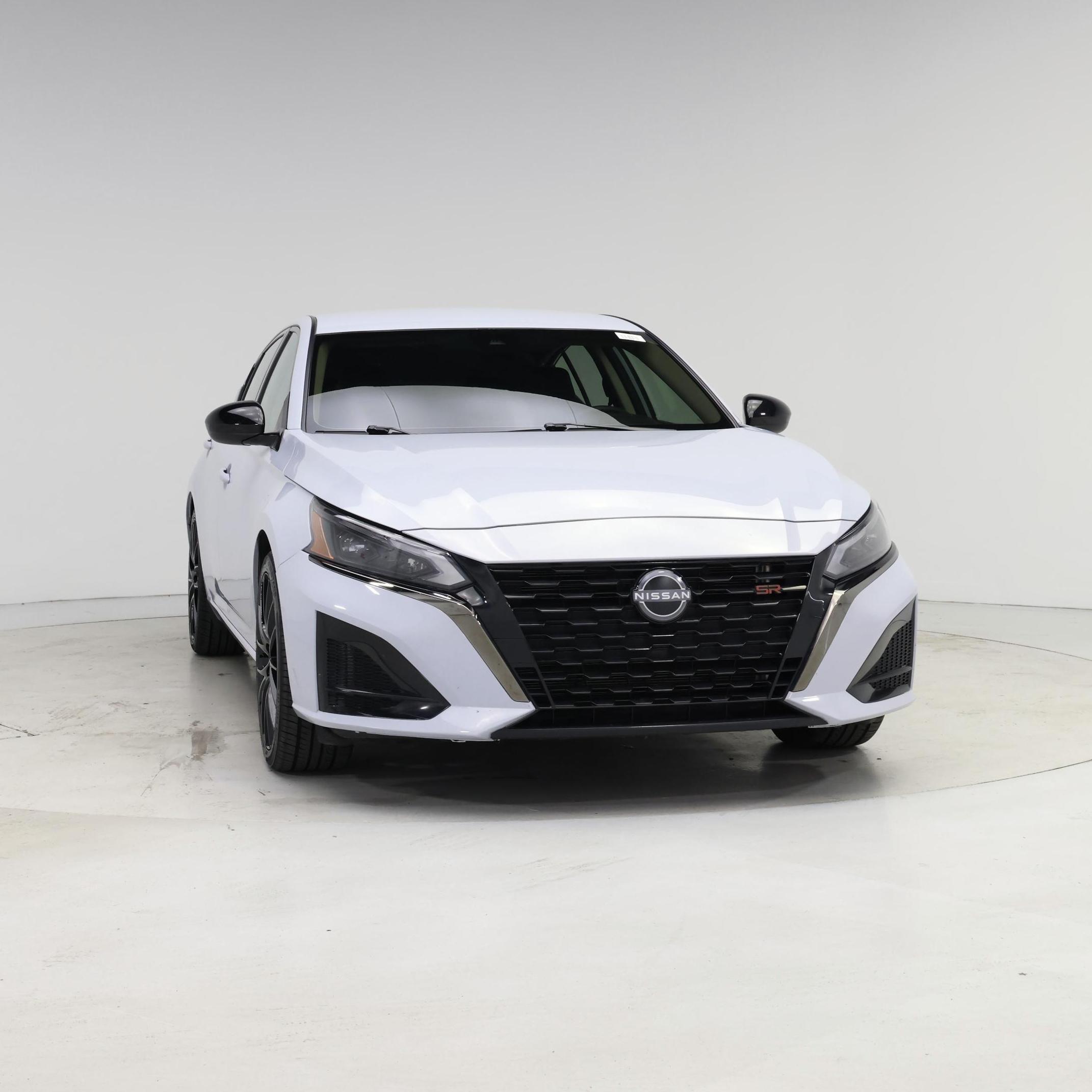 Thumbnail: 2023 Nissan Altima - 5
