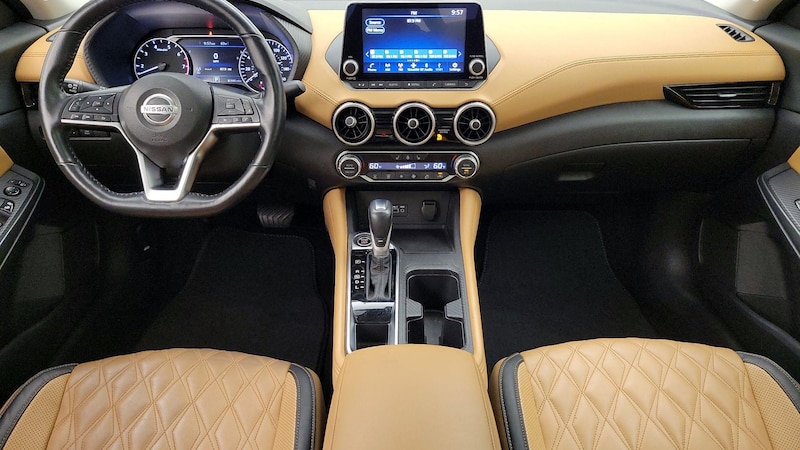 2022 Nissan Sentra SV 9