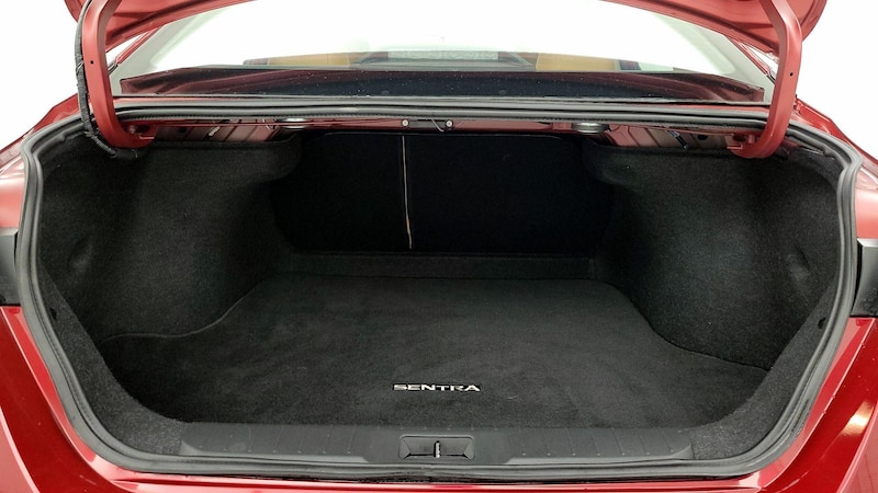 2022 Nissan Sentra SV 21