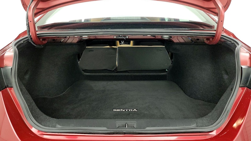 2022 Nissan Sentra SV 22