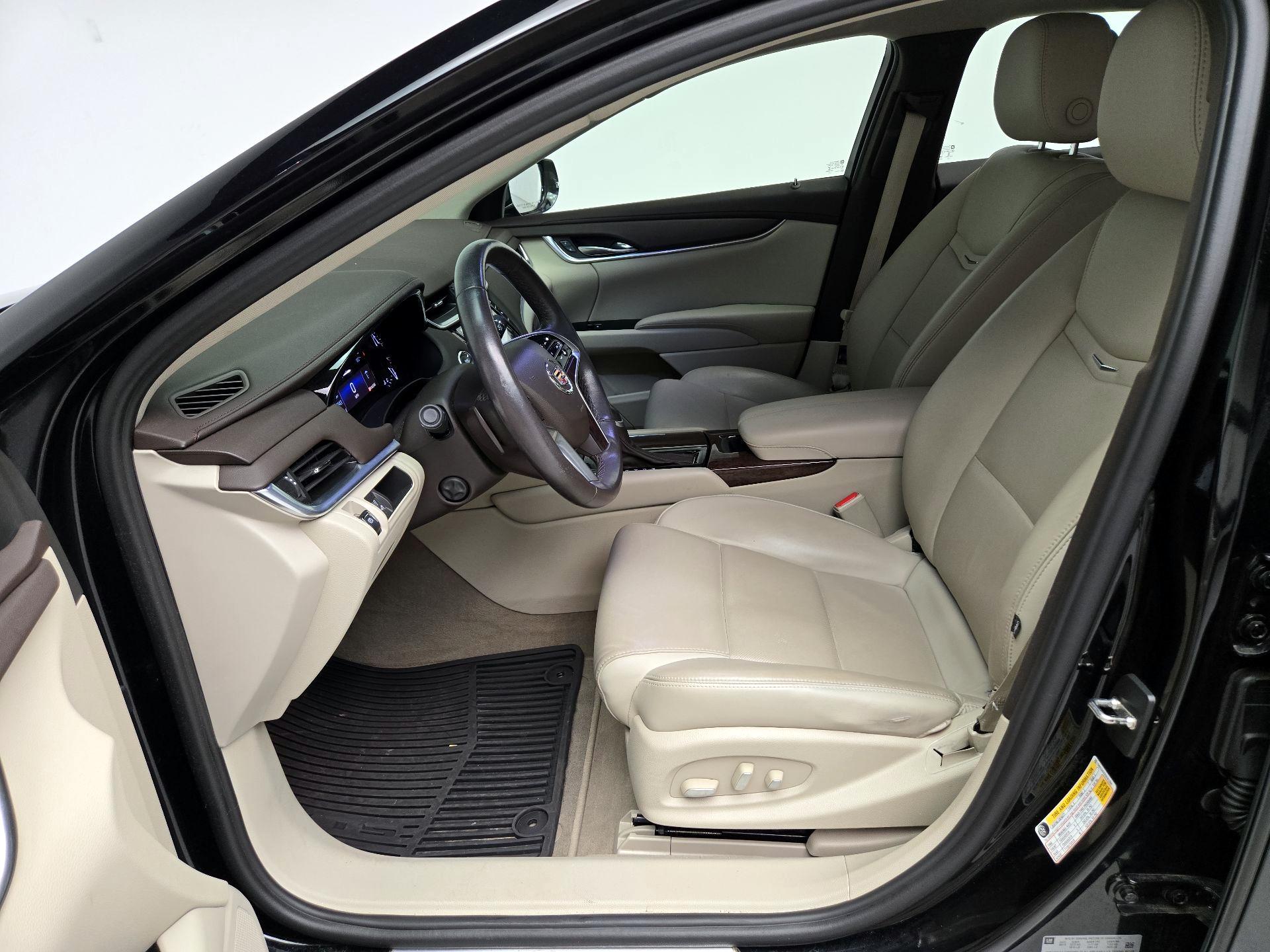 Thumbnail: 2014 Cadillac XTS - 11
