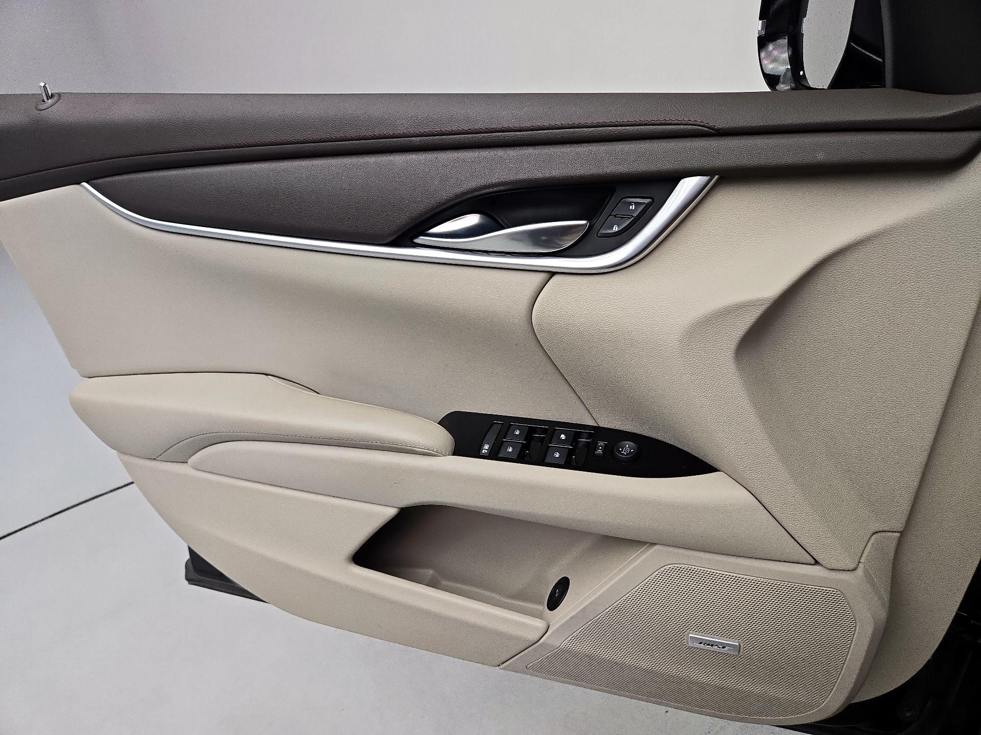 Thumbnail: 2014 Cadillac XTS - 12