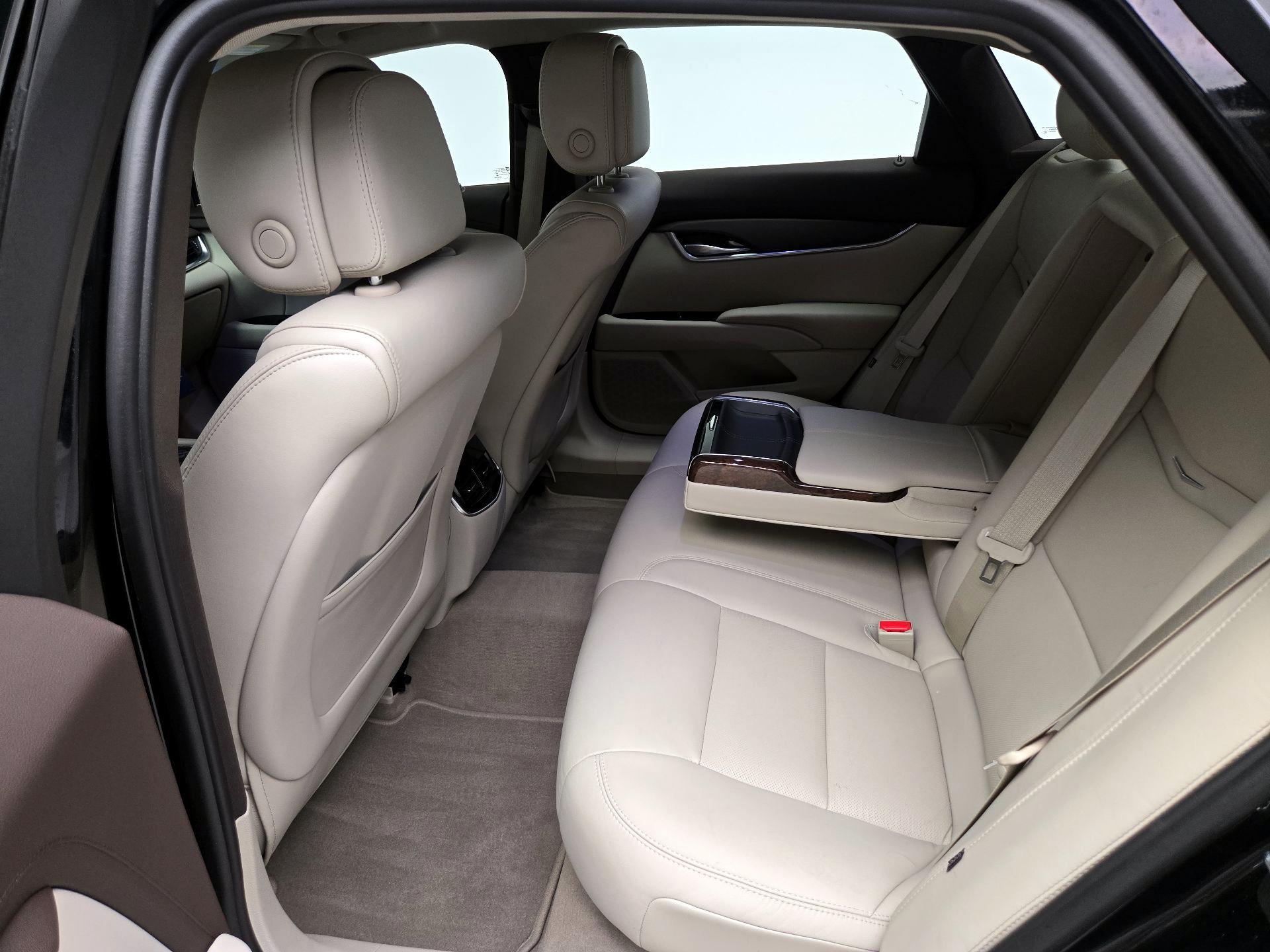 Thumbnail: 2014 Cadillac XTS - 19