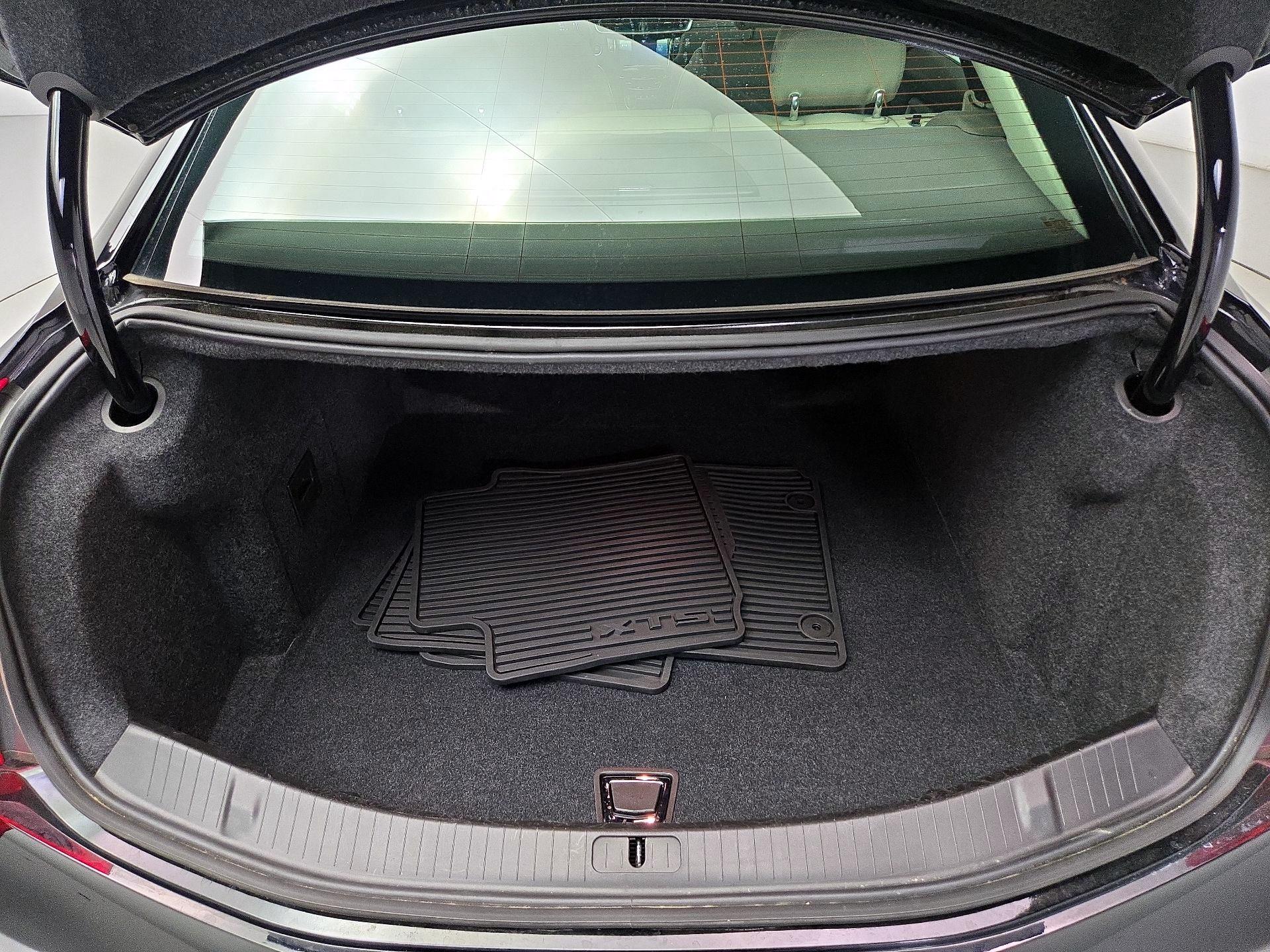 Thumbnail: 2014 Cadillac XTS - 20