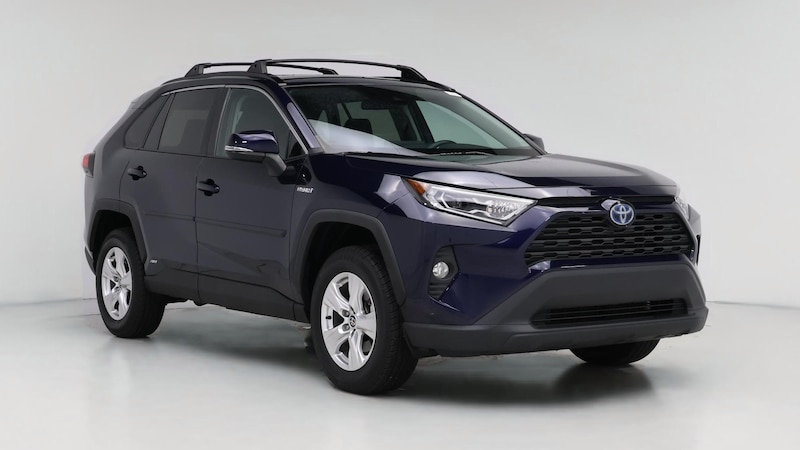 2021 Toyota RAV4 XLE Hero Image
