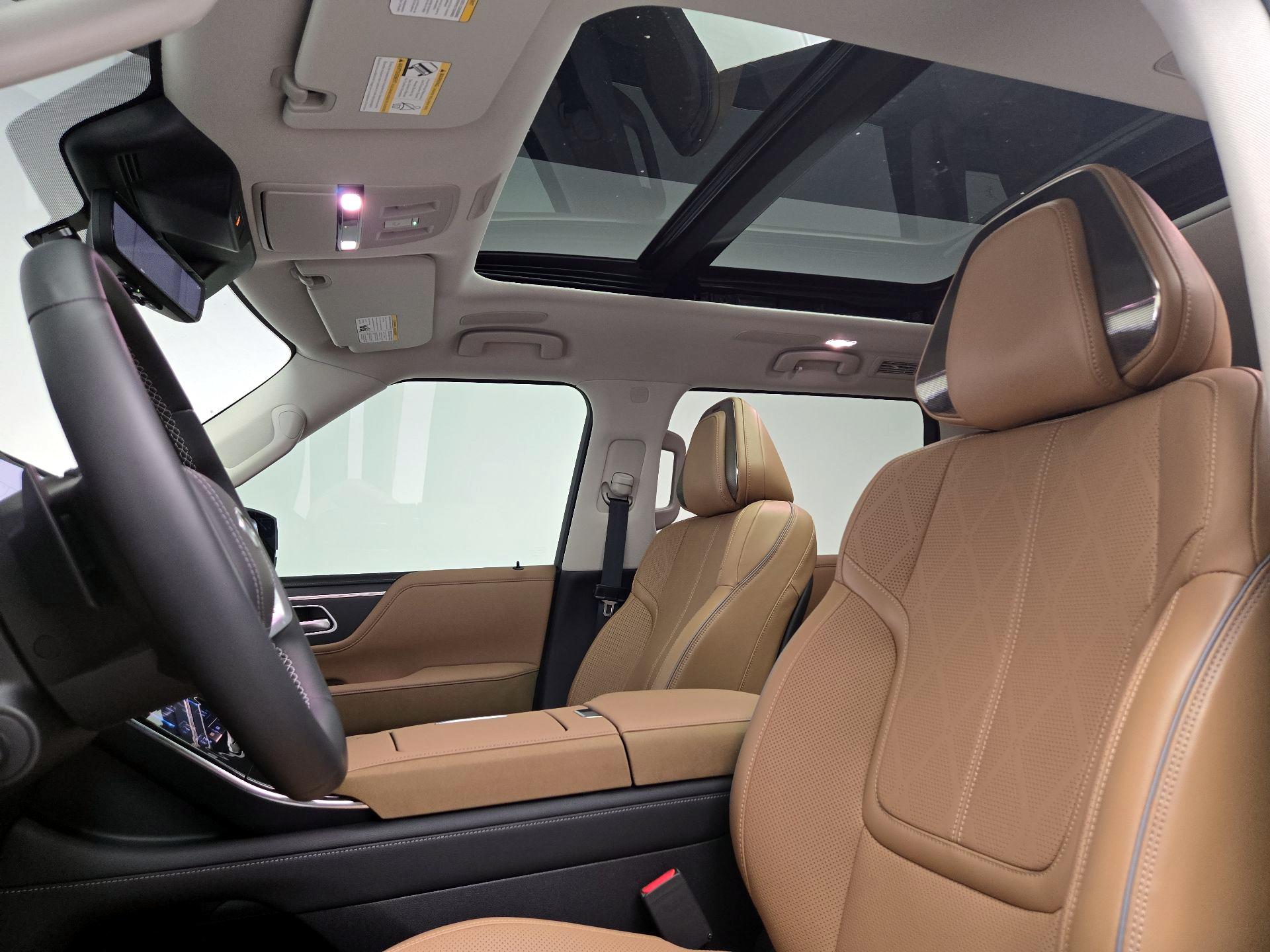 Thumbnail: 2025 INFINITI QX80 - 20