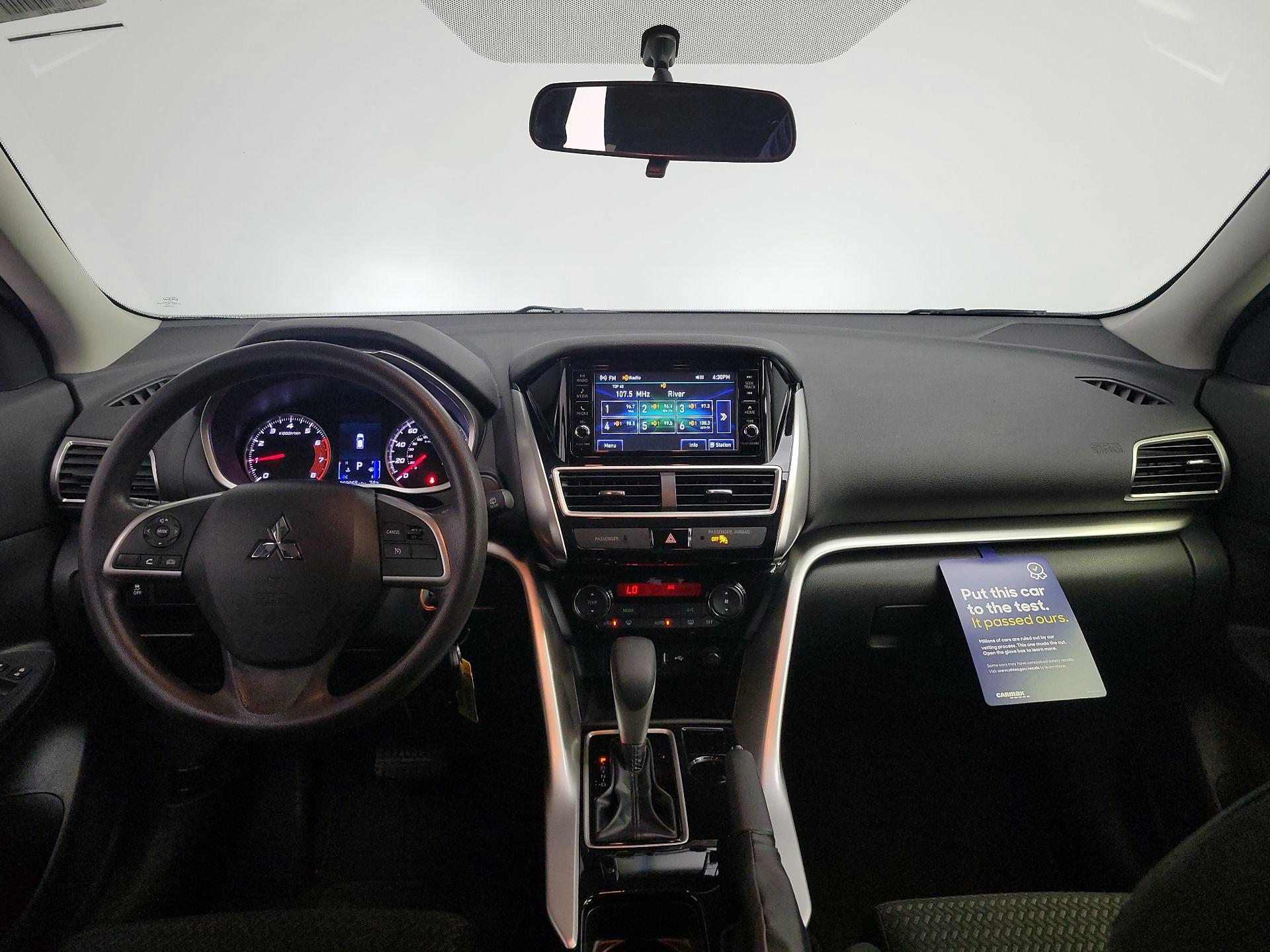 Thumbnail: 2020 Mitsubishi Eclipse Cross - 9