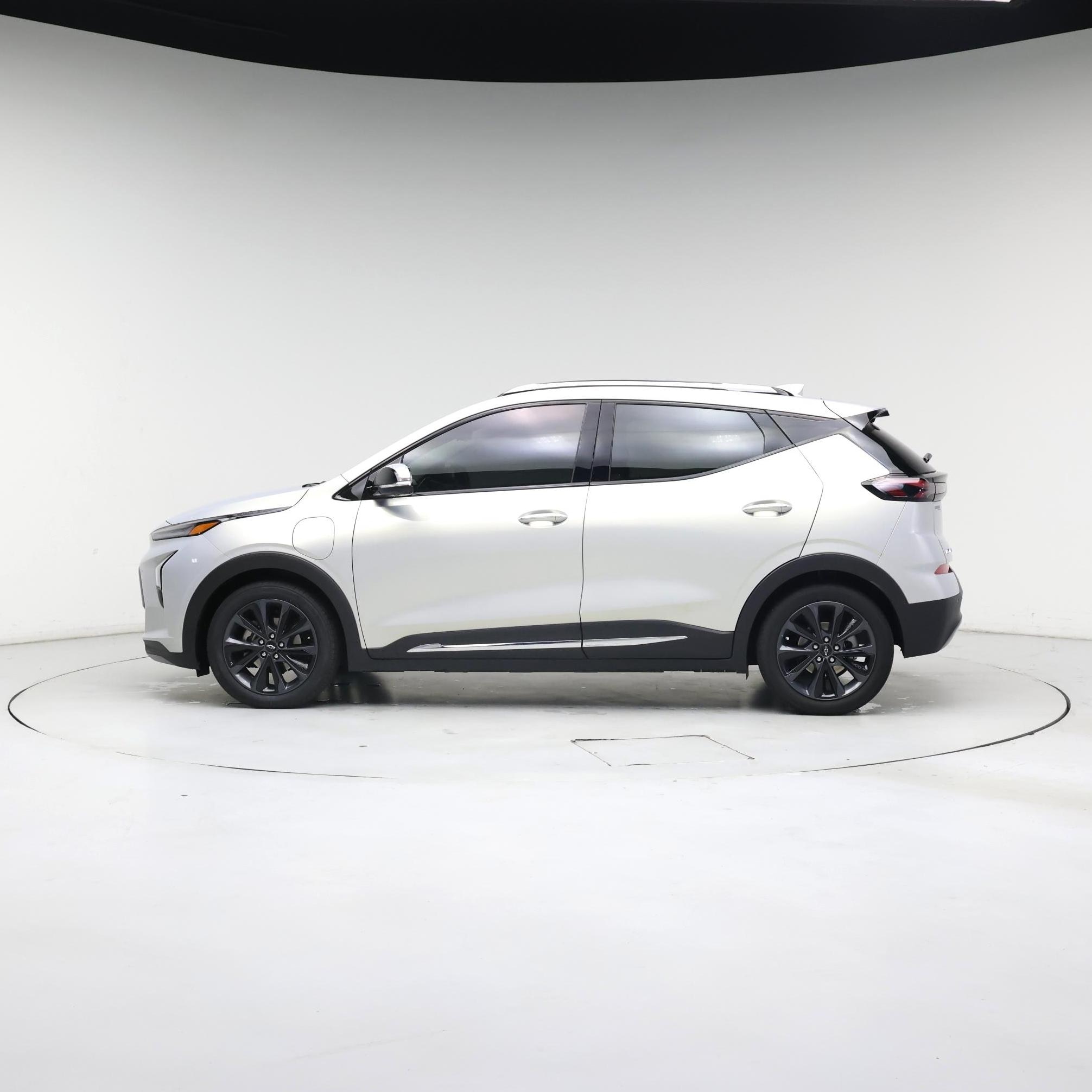 Thumbnail: 2022 Chevrolet Bolt EUV - 3