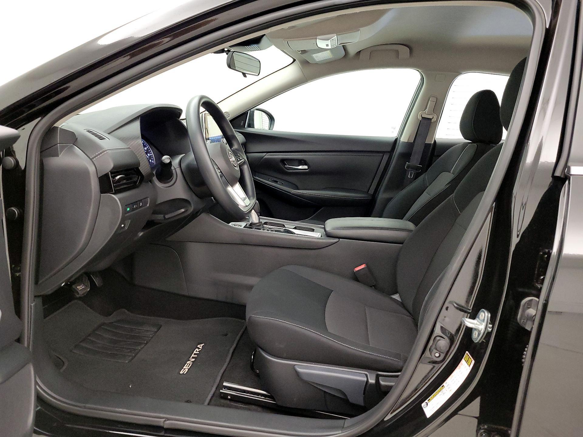 Thumbnail: 2024 Nissan Sentra - 11