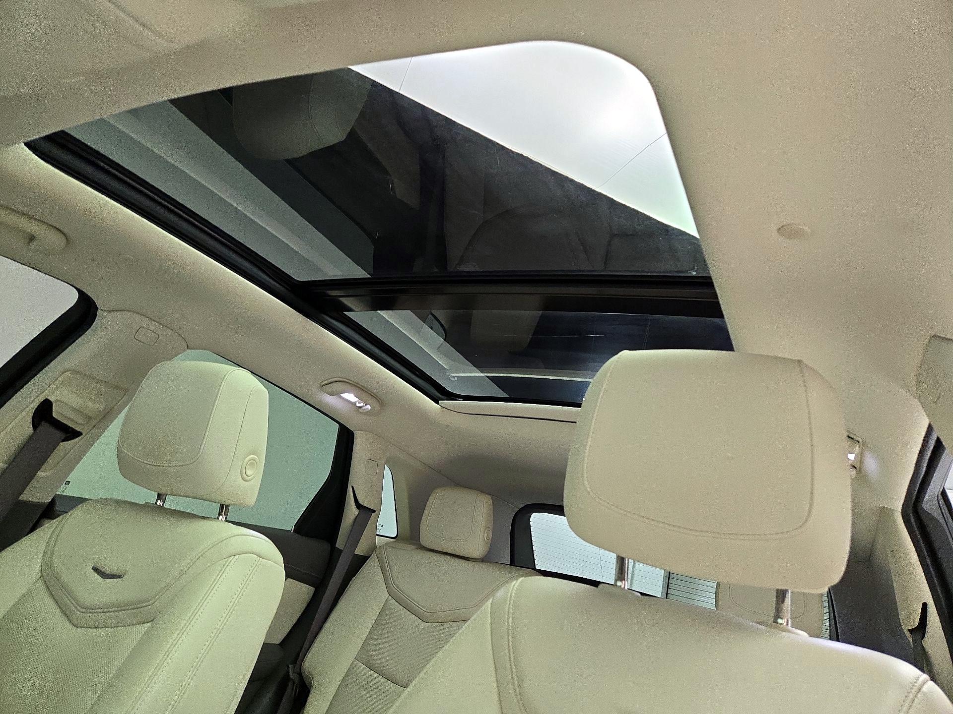 Thumbnail: 2017 Cadillac XT5 - 20