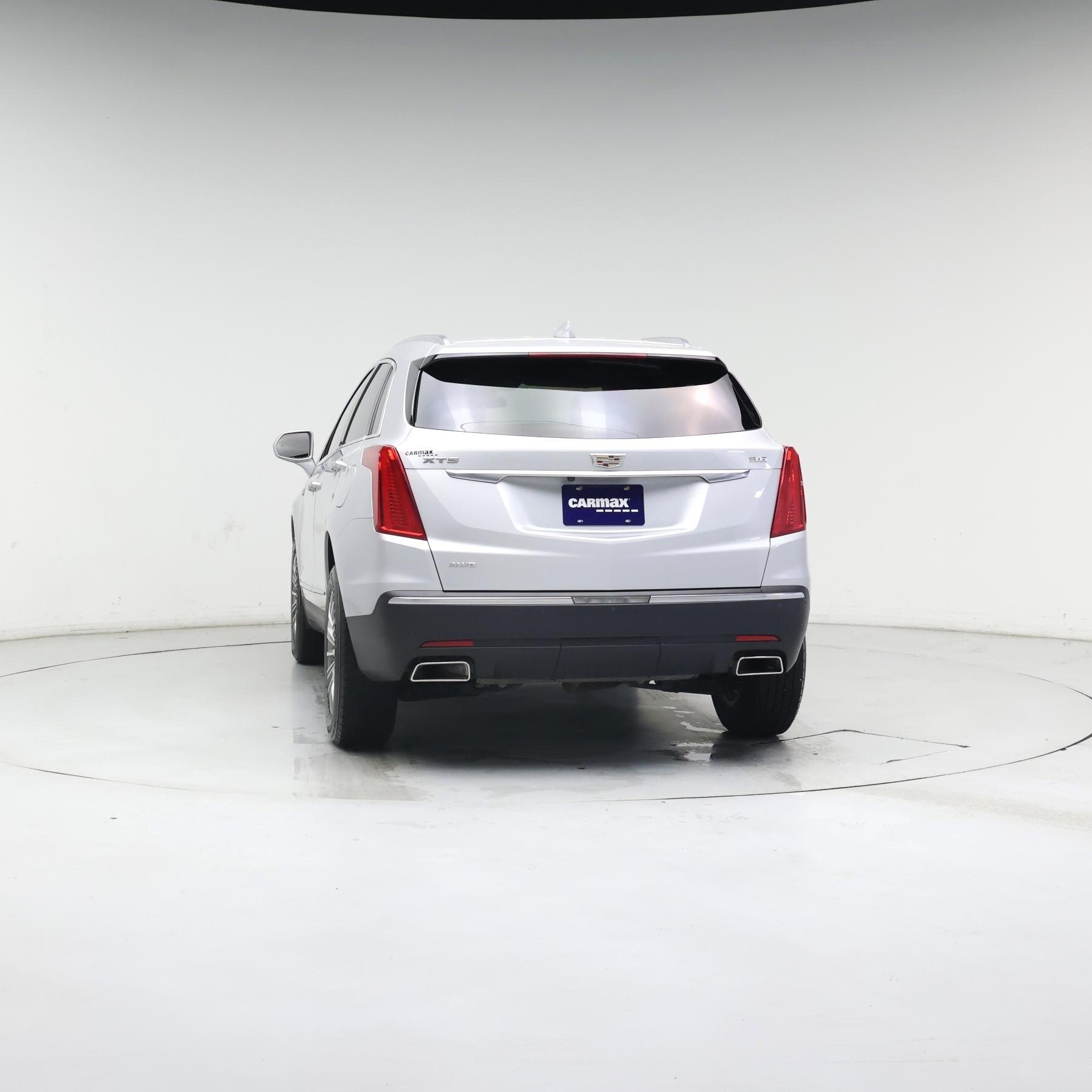 Thumbnail: 2017 Cadillac XT5 - 6