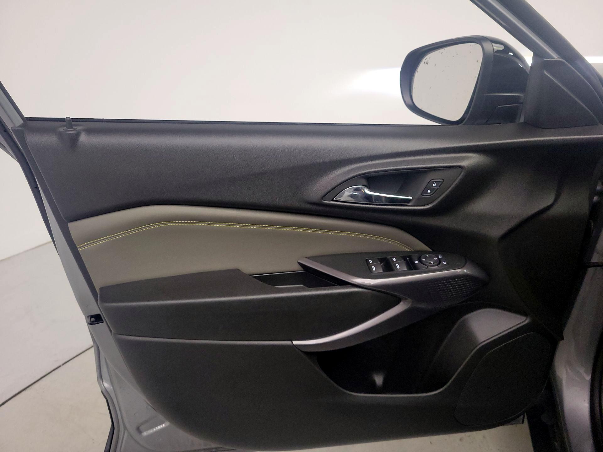 Thumbnail: 2024 Chevrolet Trax - 12