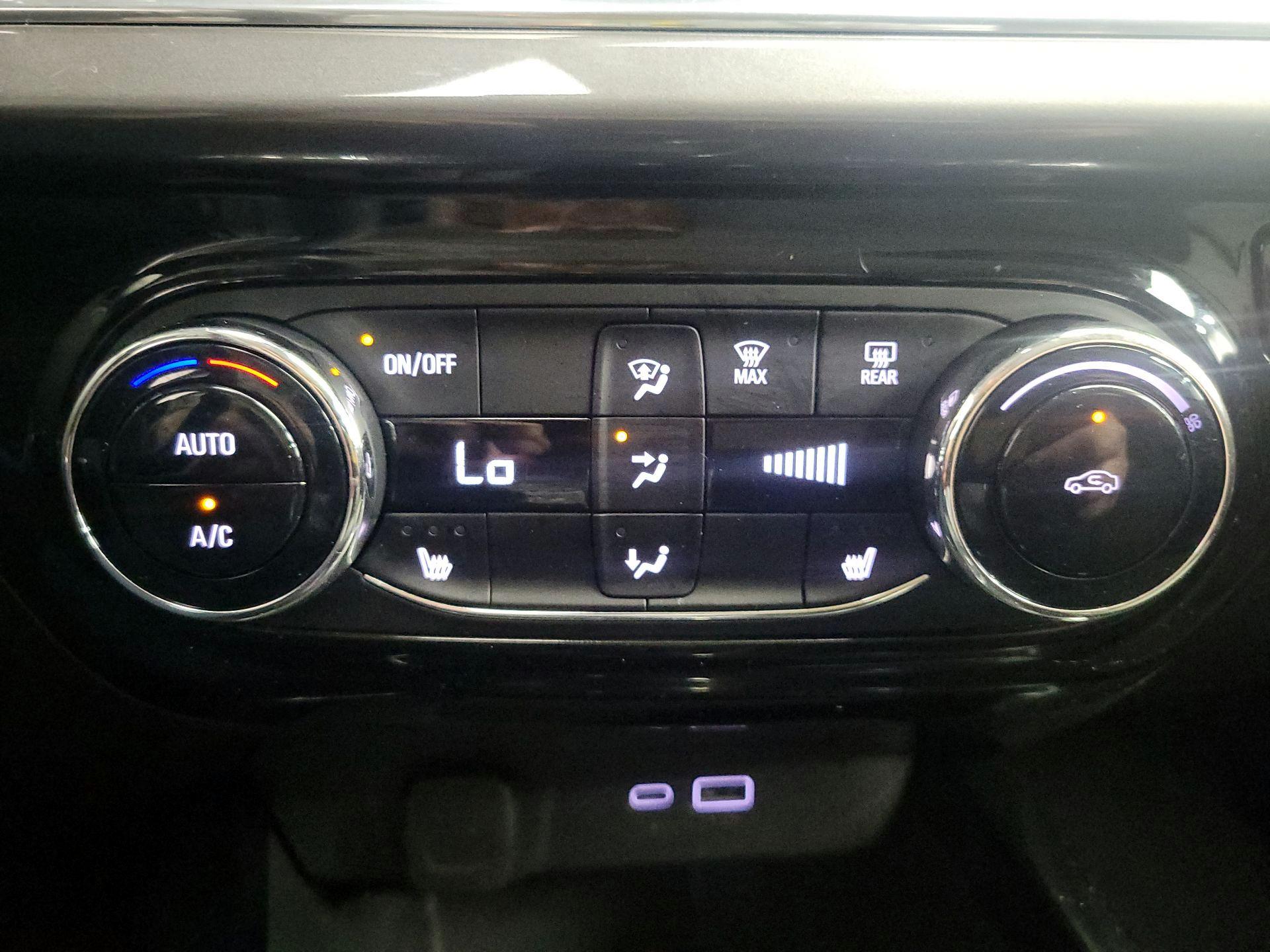 Thumbnail: 2024 Chevrolet Trax - 16