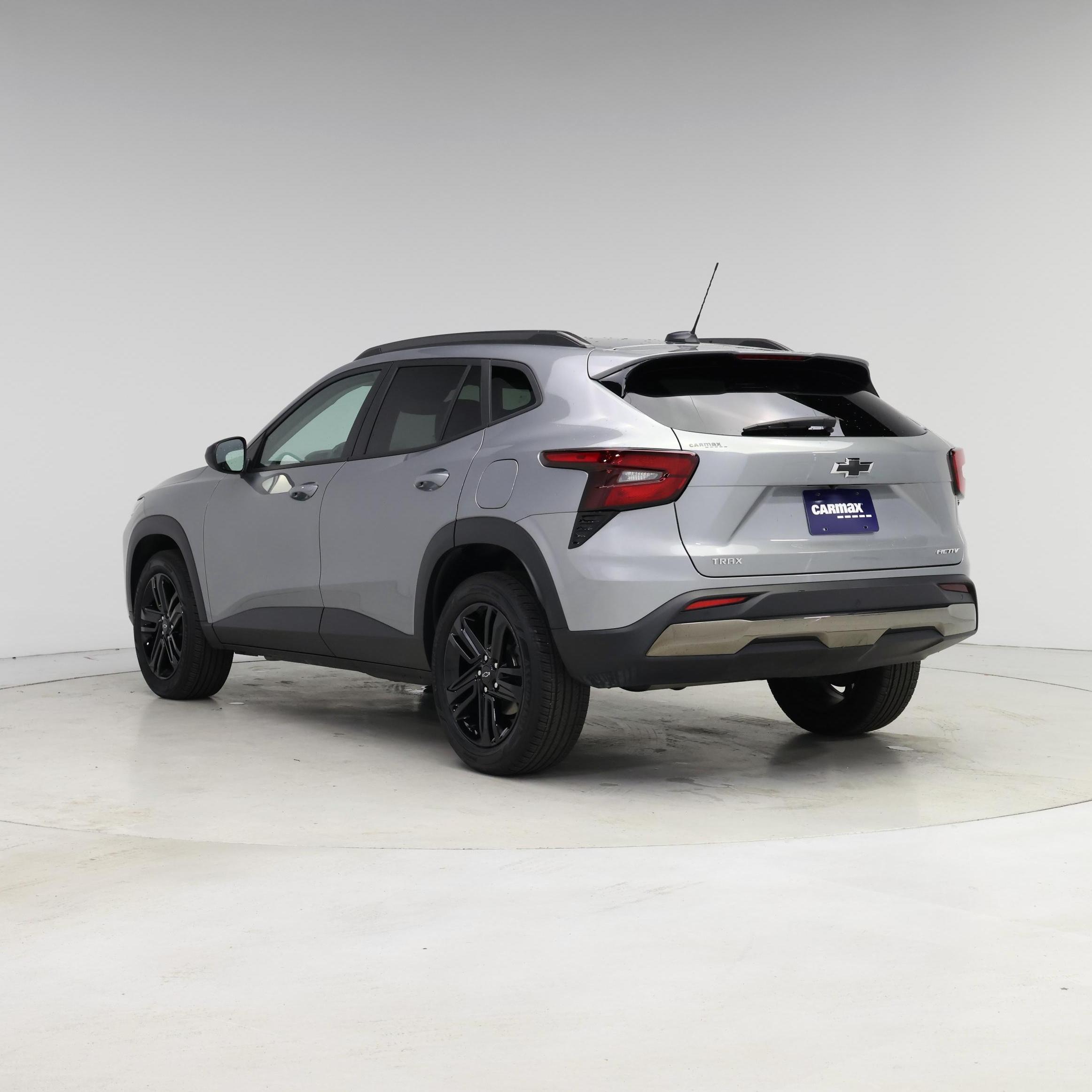 Thumbnail: 2024 Chevrolet Trax - 2
