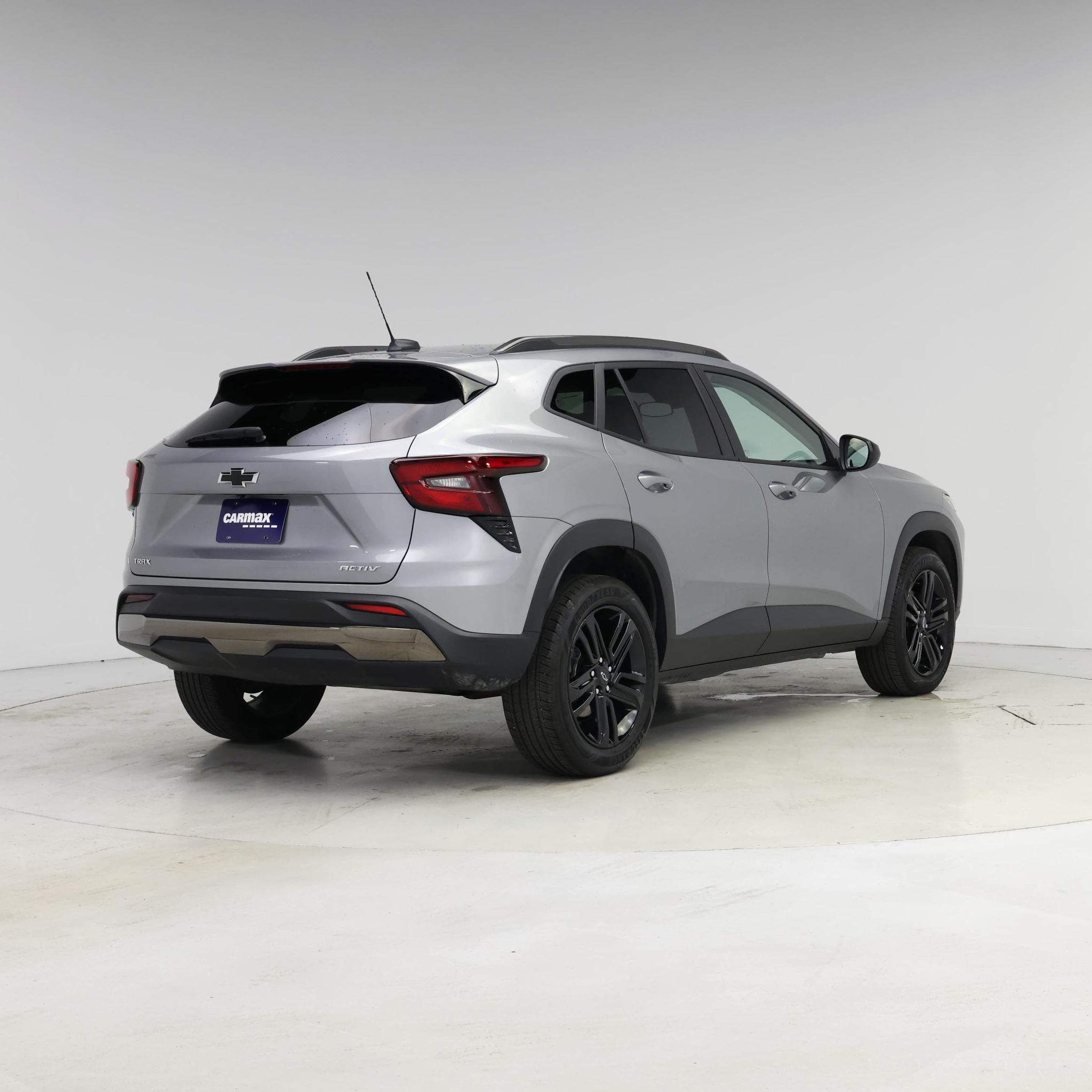 Thumbnail: 2024 Chevrolet Trax - 8
