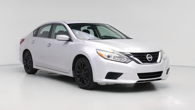 2018 Nissan Altima S Hero Image