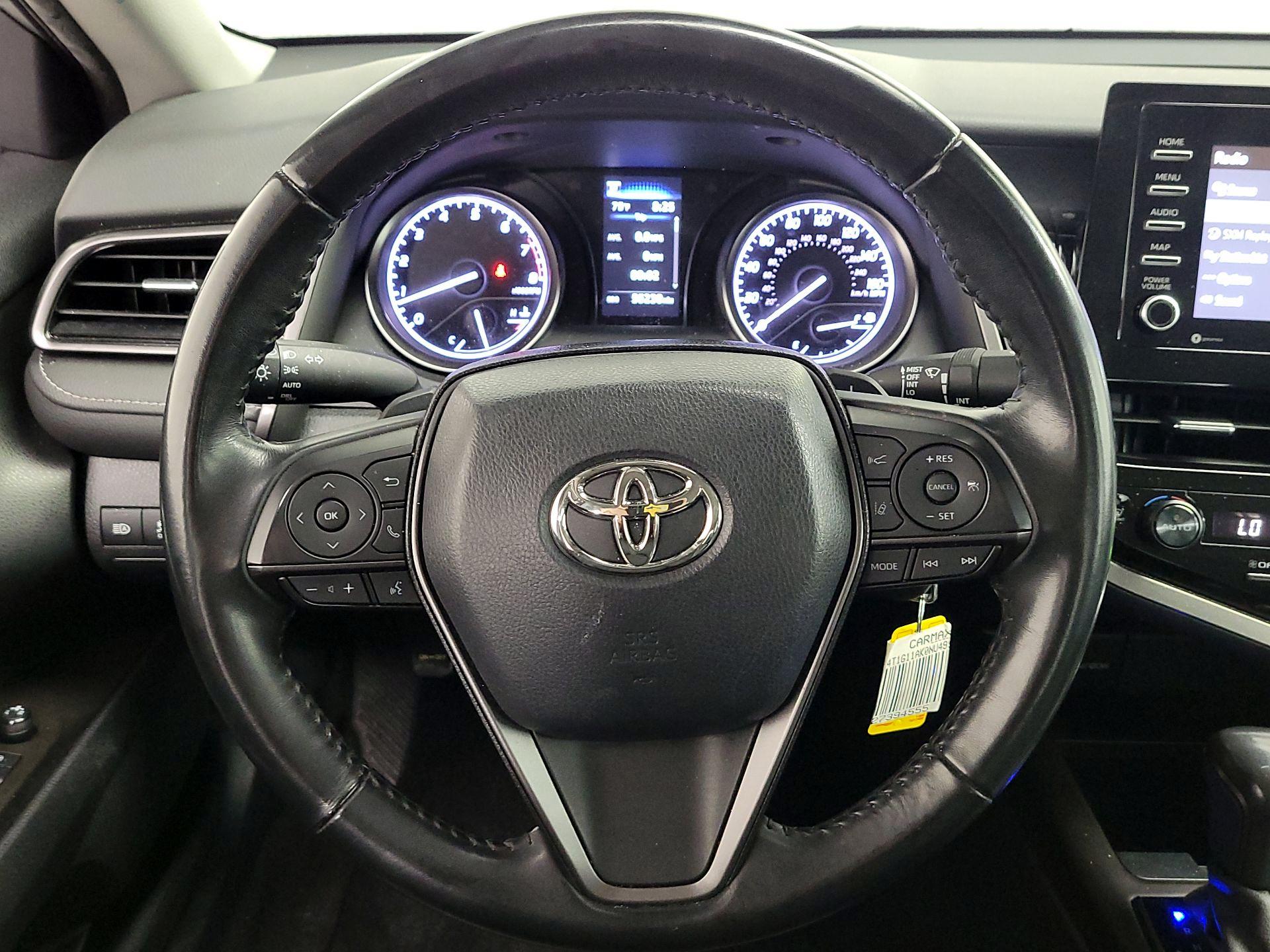 Thumbnail: 2022 Toyota Camry - 10