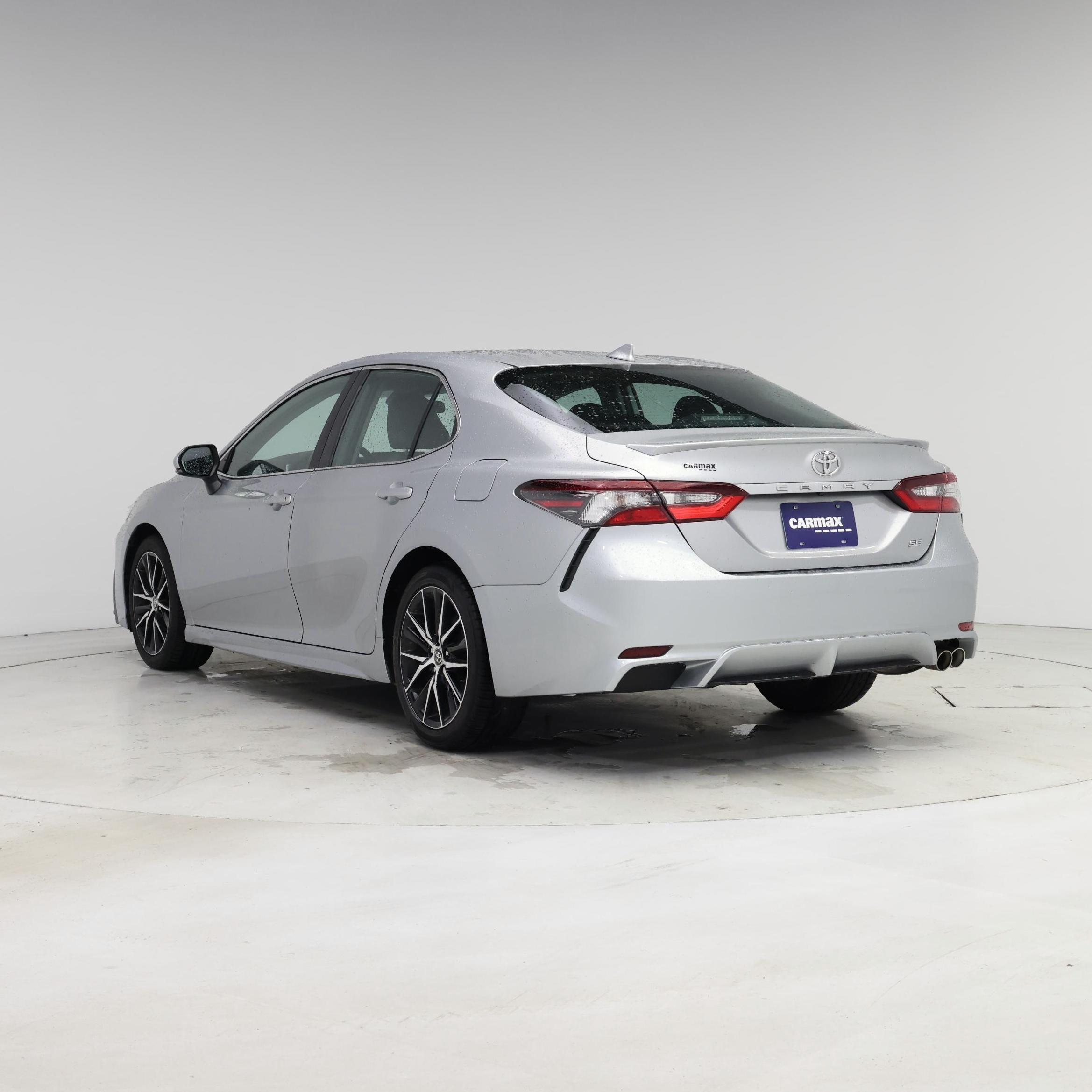 Thumbnail: 2022 Toyota Camry - 2