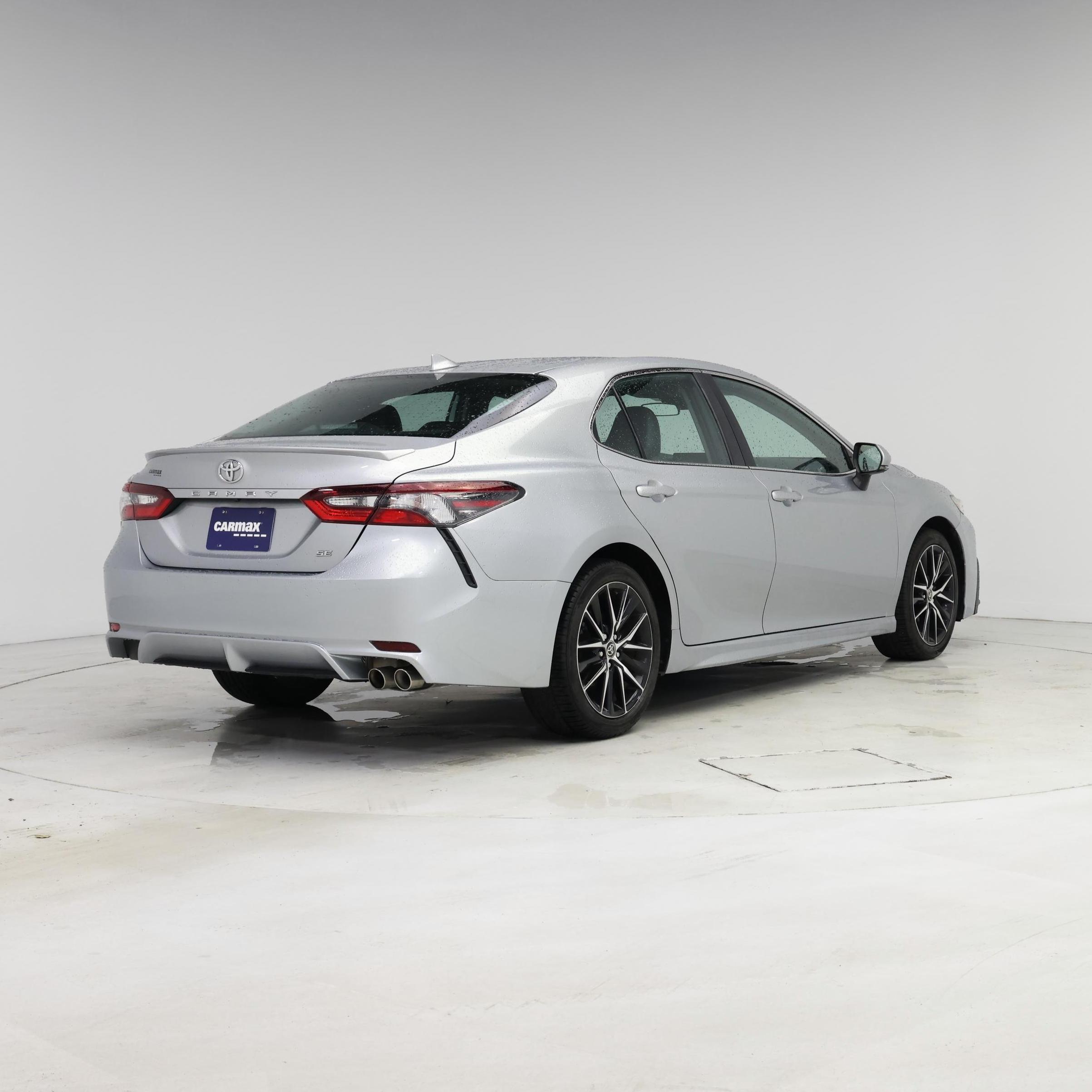 Thumbnail: 2022 Toyota Camry - 8