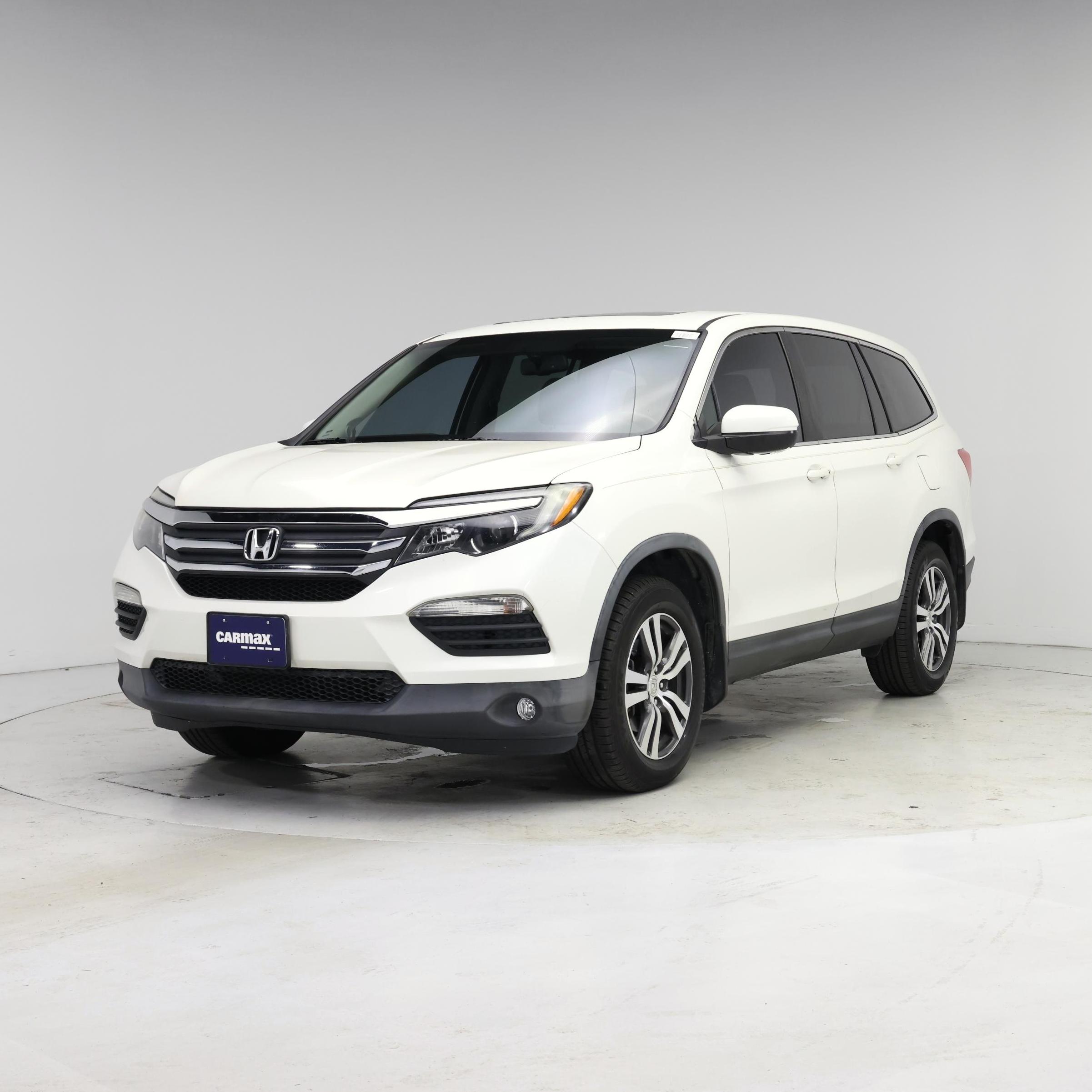 Thumbnail: 2016 Honda Pilot - 4