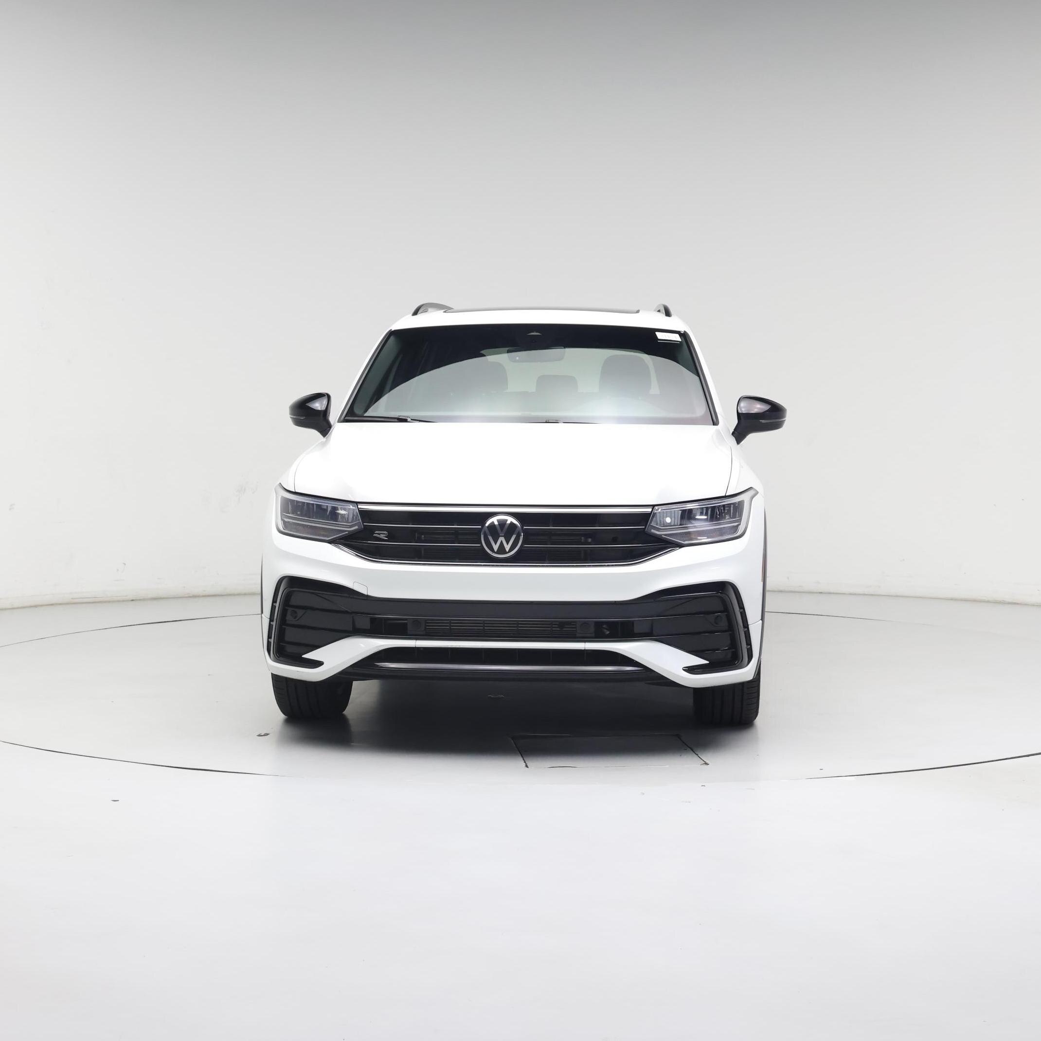 Thumbnail: 2022 Volkswagen Tiguan - 5