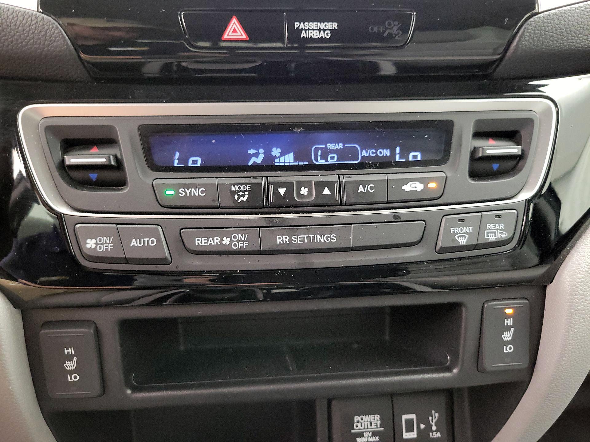 Thumbnail: 2019 Honda Ridgeline - 17