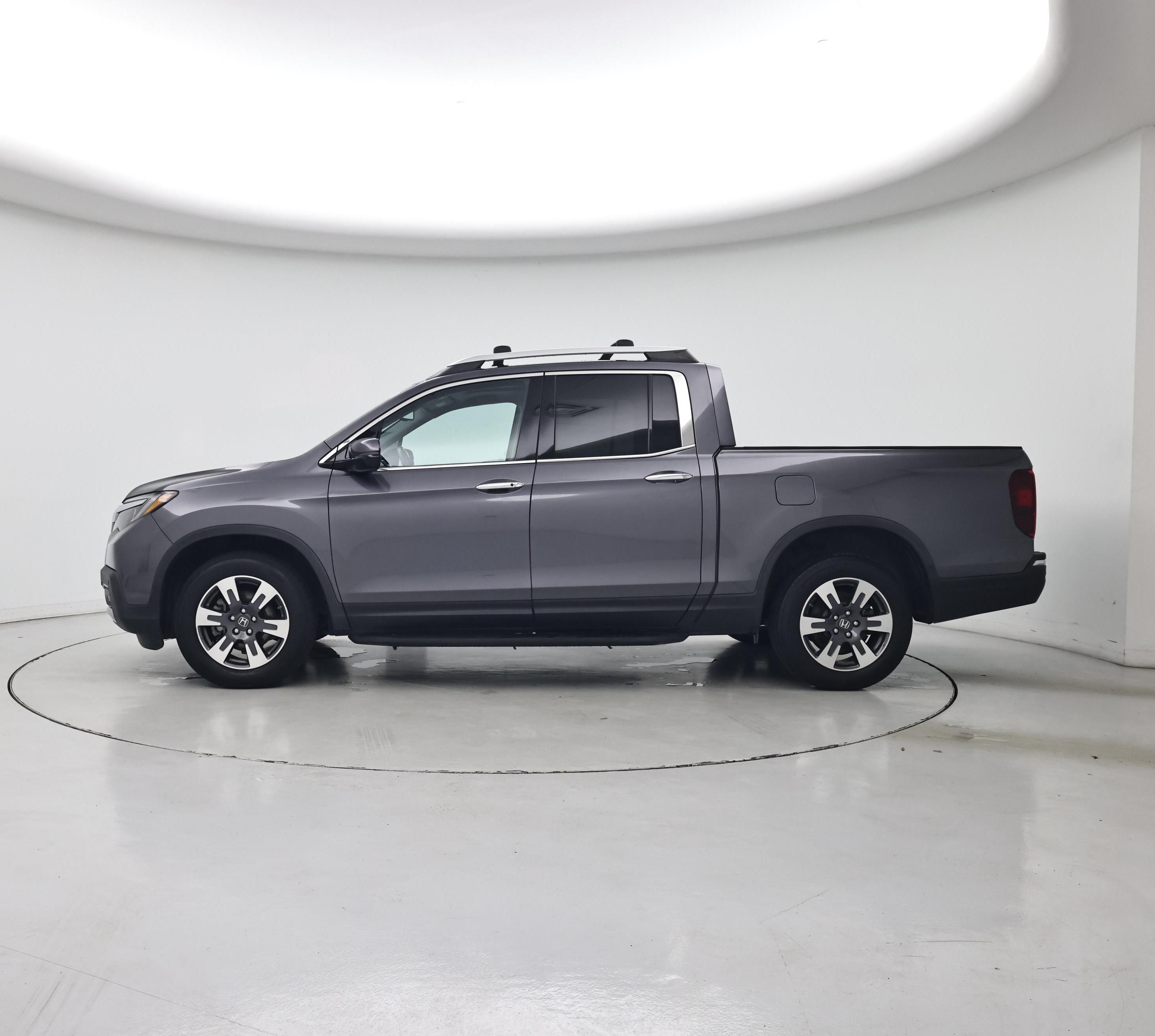 Thumbnail: 2019 Honda Ridgeline - 3