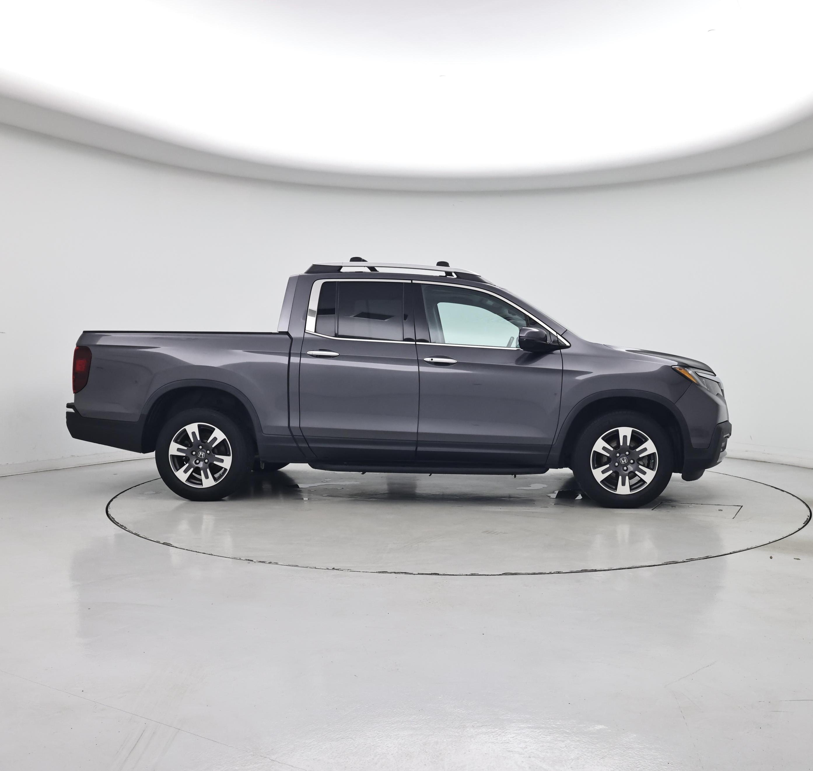 Thumbnail: 2019 Honda Ridgeline - 7