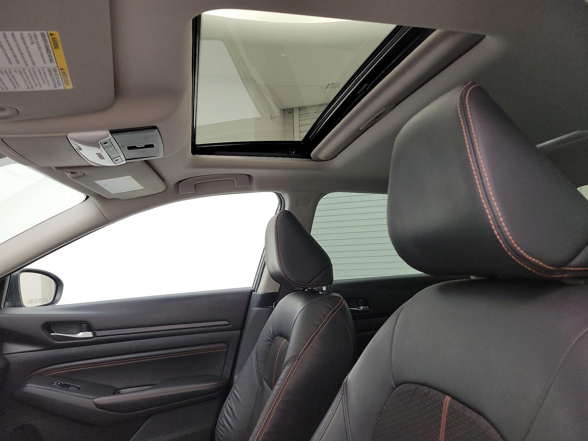 Thumbnail: 2020 Nissan Altima - 19