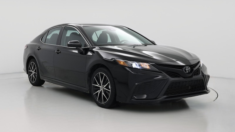 2024 Toyota Camry SE Hero Image