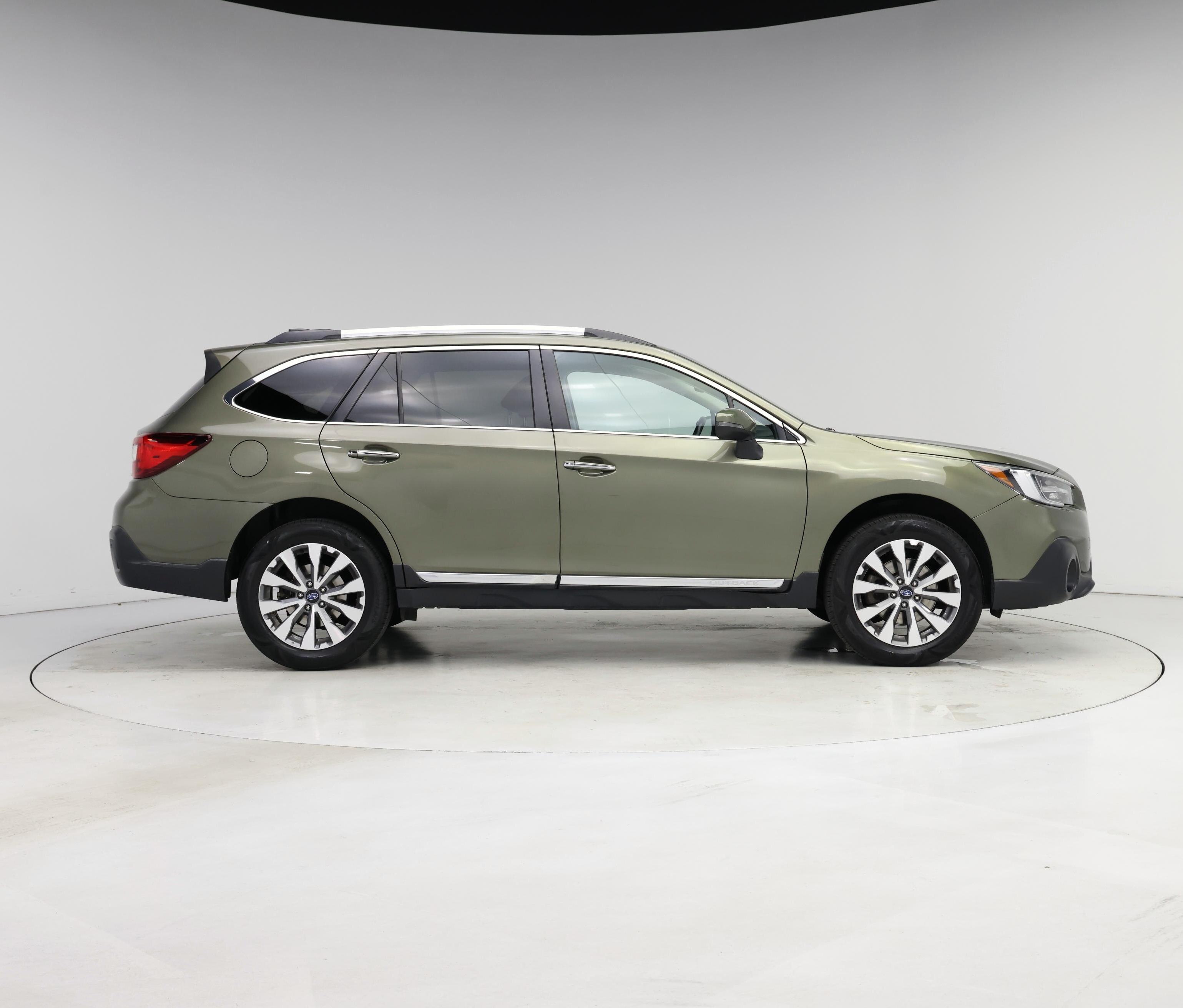 Thumbnail: 2019 Subaru Outback - 7