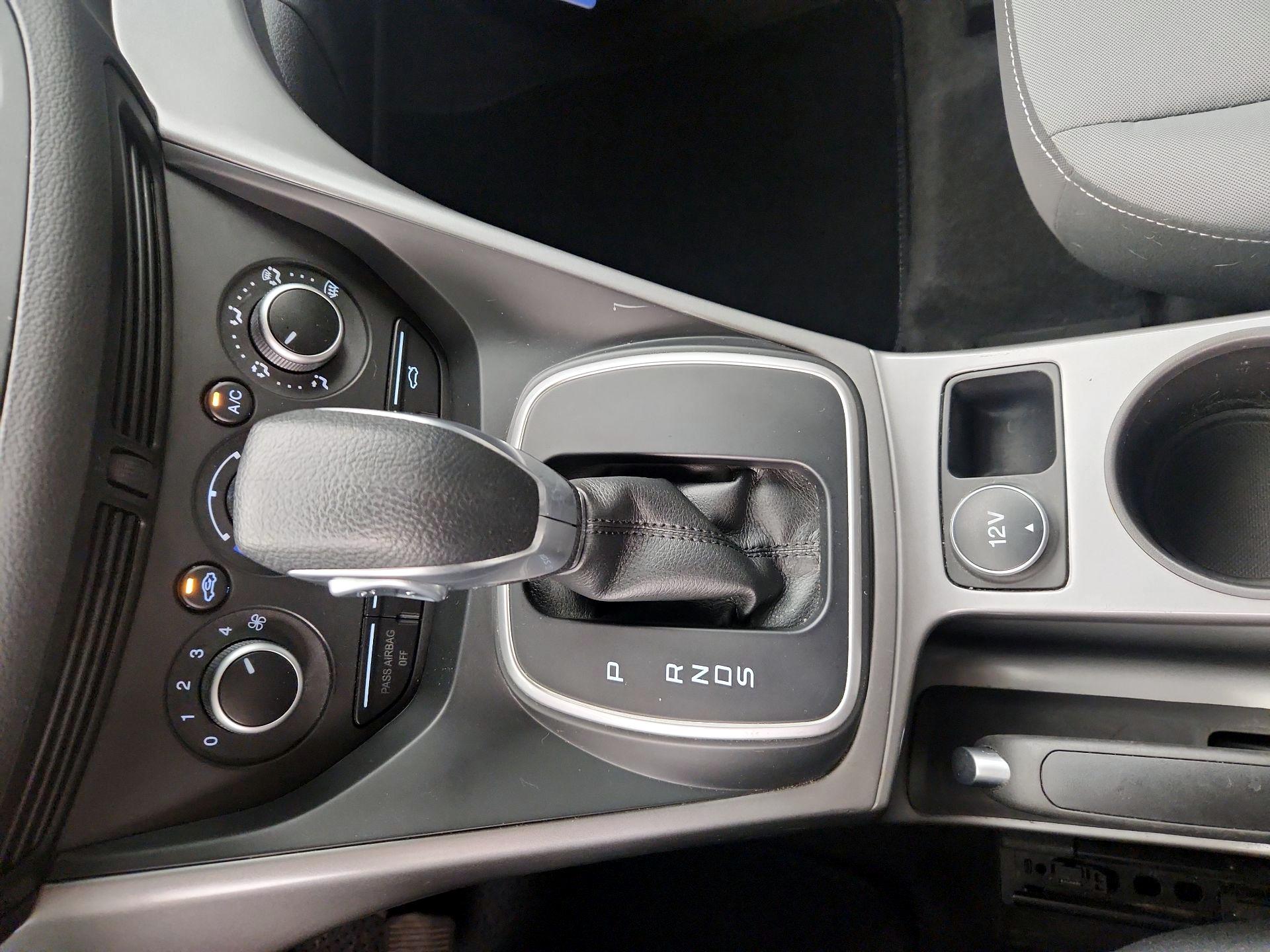Thumbnail: 2013 Ford Escape - 16