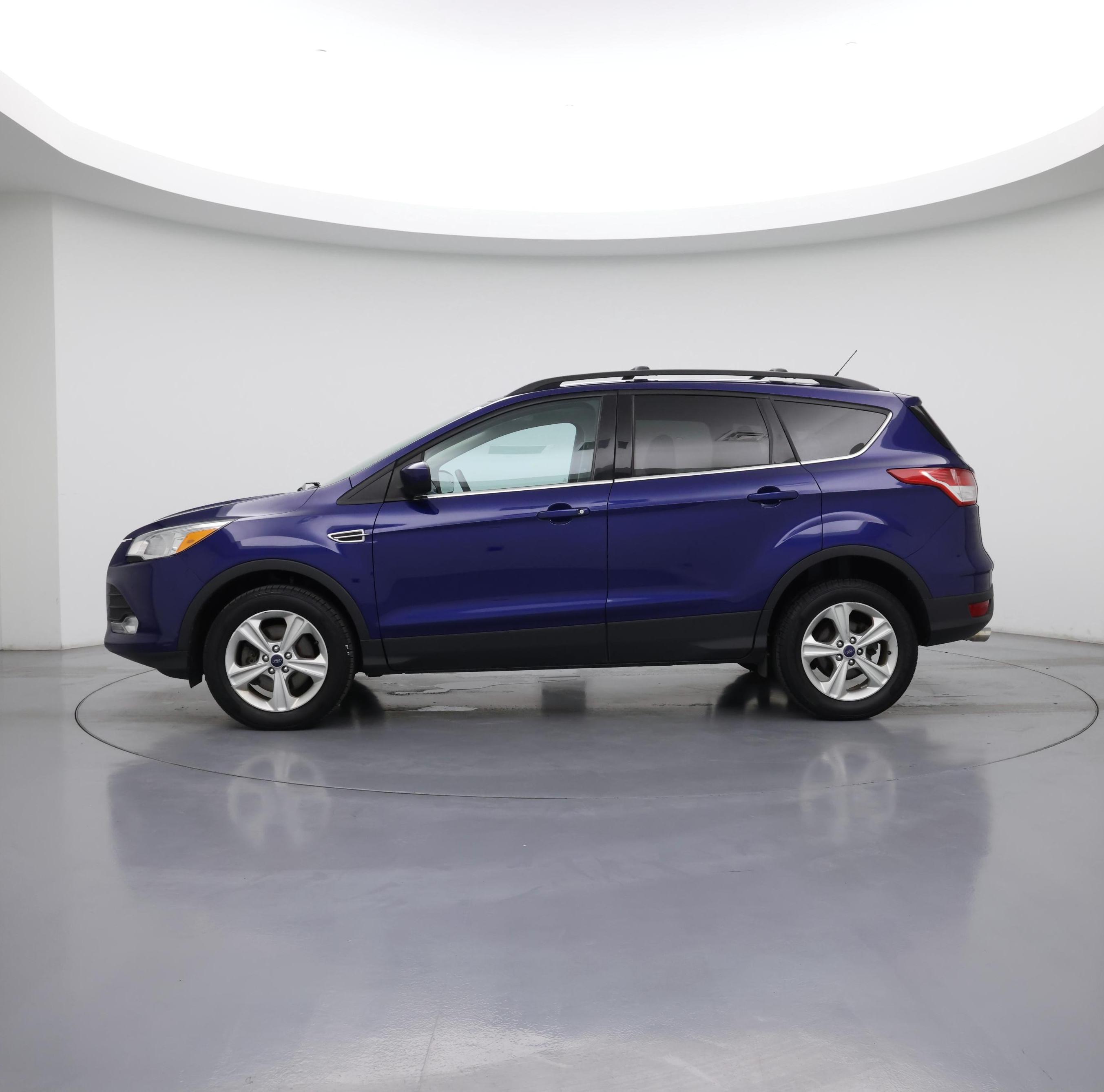 Thumbnail: 2013 Ford Escape - 3