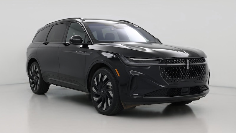 2024 Lincoln Nautilus Reserve Hero Image