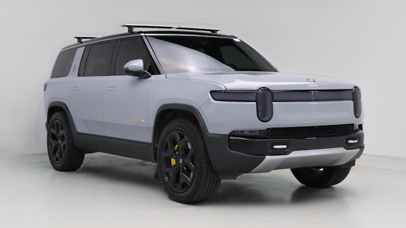 2023 Rivian R1S Launch Edition Hero Image